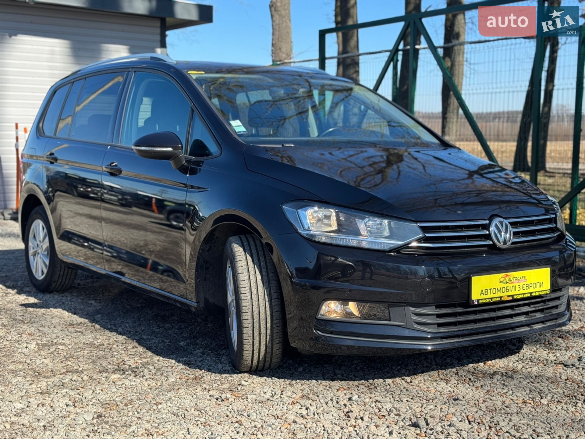 Volkswagen Touran 2019 VIN WVGZZZ1TZLW016021 фото оголошення 4 з 42