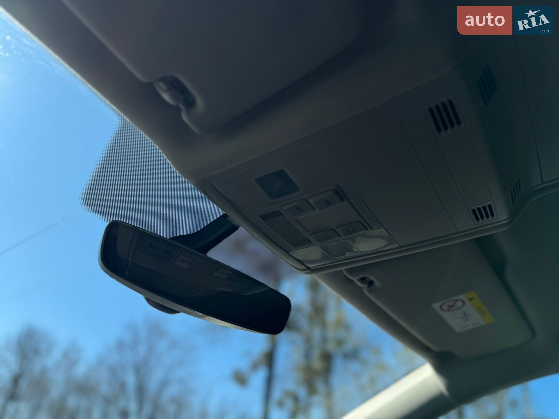 Volkswagen Touran 2019 VIN WVGZZZ1TZLW016021 фото оголошення 23 з 42