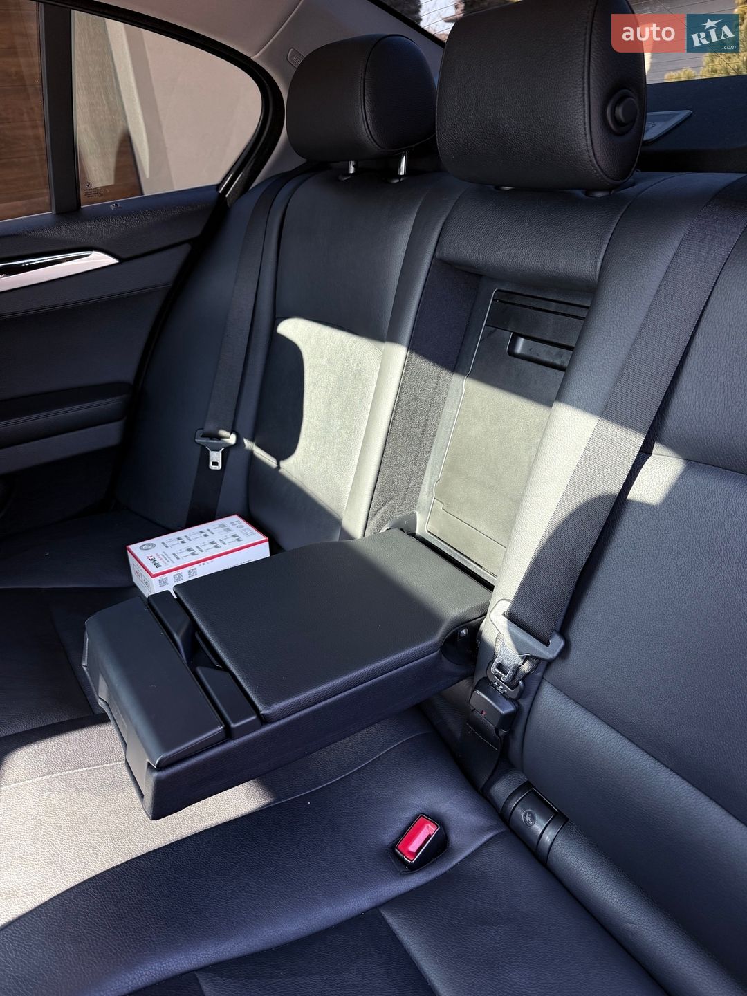 BMW 5 Series 2013 VIN WBA5A7C54ED614050 фото оголошення 13 з 28