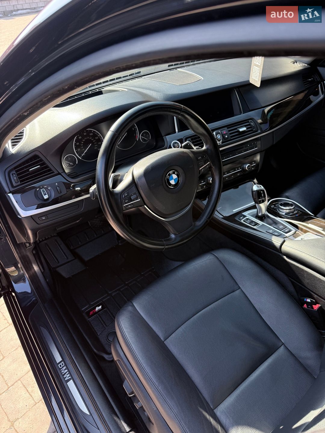 BMW 5 Series 2013 VIN WBA5A7C54ED614050 фото оголошення 15 з 28