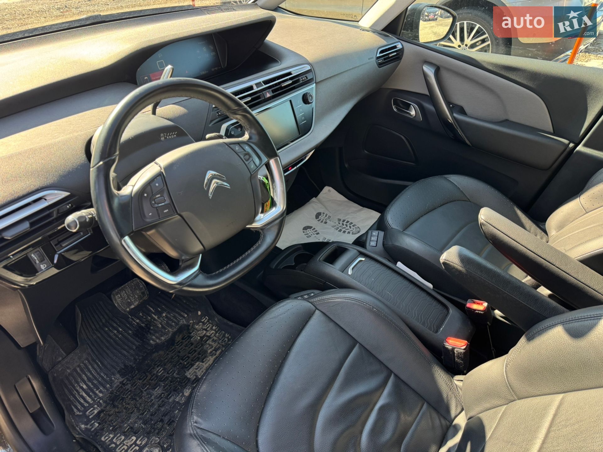 Citroen Grand C4 SpaceTourer 2018 VIN VF73AYHZRJJ876831 фото оголошення 28 з 50