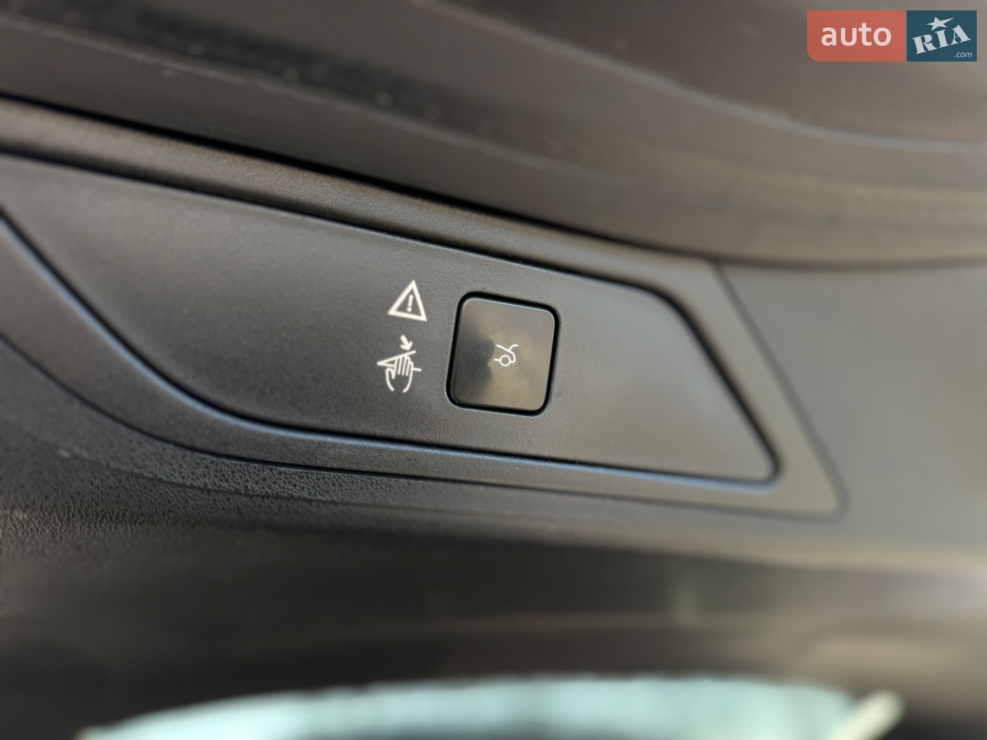 Citroen Grand C4 SpaceTourer 2018 VIN VF73AYHZRJJ876831 фото оголошення 38 з 50