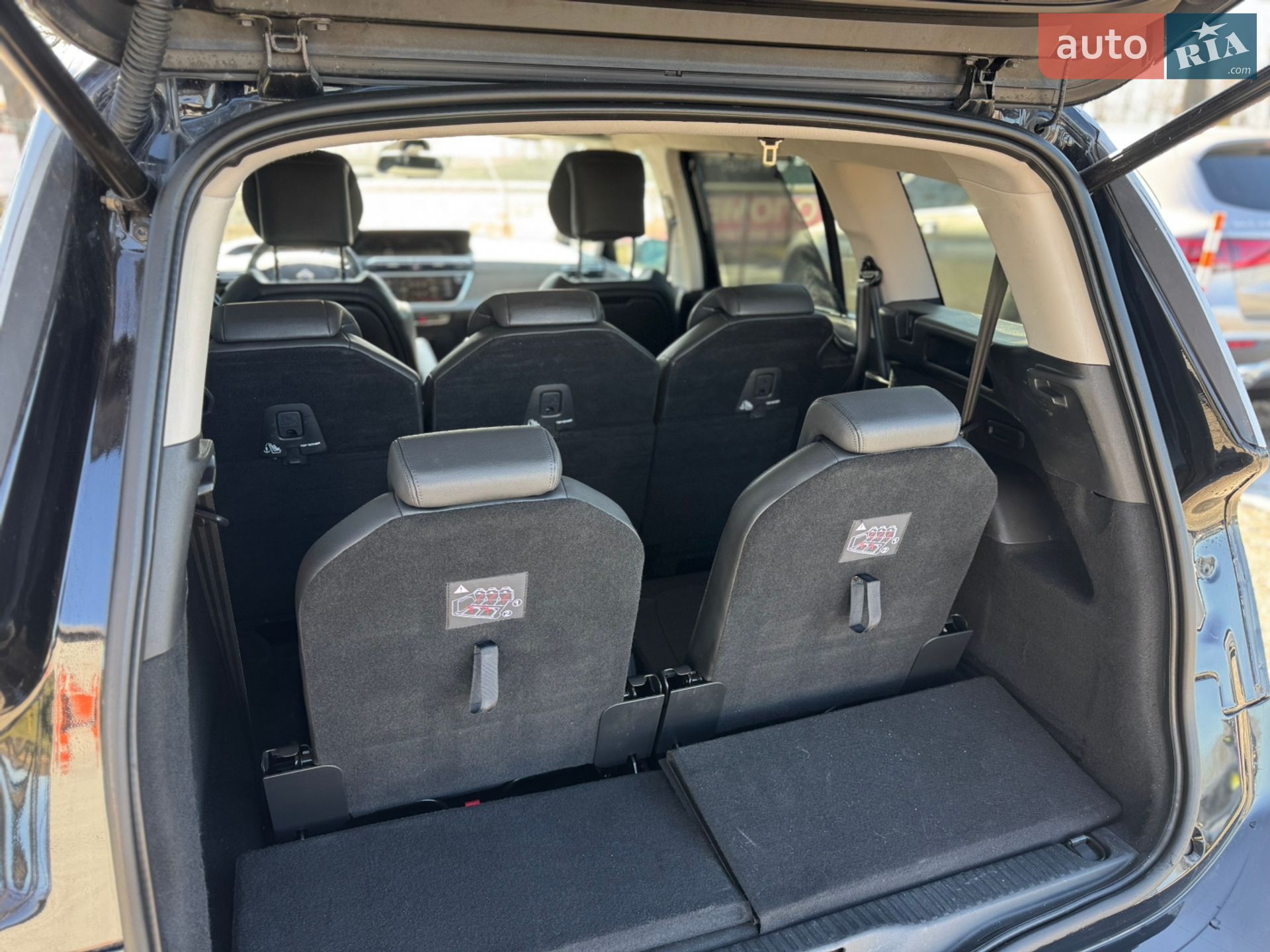 Citroen Grand C4 SpaceTourer 2018 VIN VF73AYHZRJJ876831 фото оголошення 40 з 50