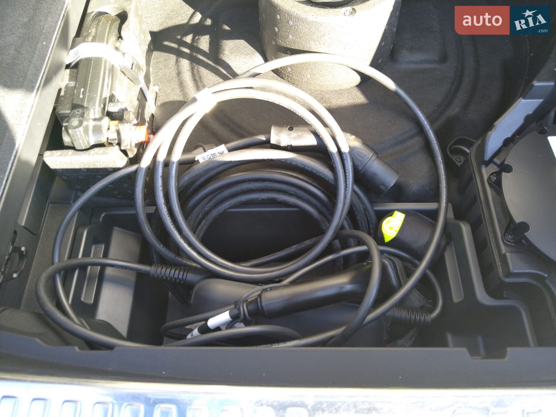 Audi e-tron S 2022 VIN WAUZZZGE4NB047043 фото оголошення 62 з 75