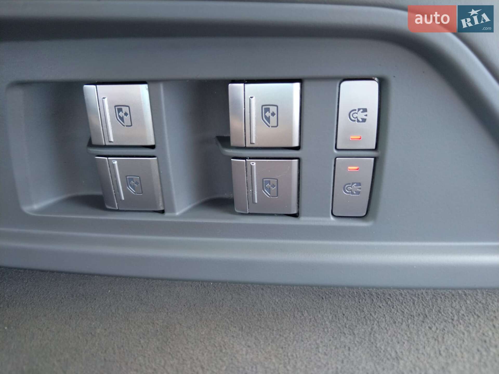 Audi e-tron S 2022 VIN WAUZZZGE4NB047043 фото оголошення 52 з 75