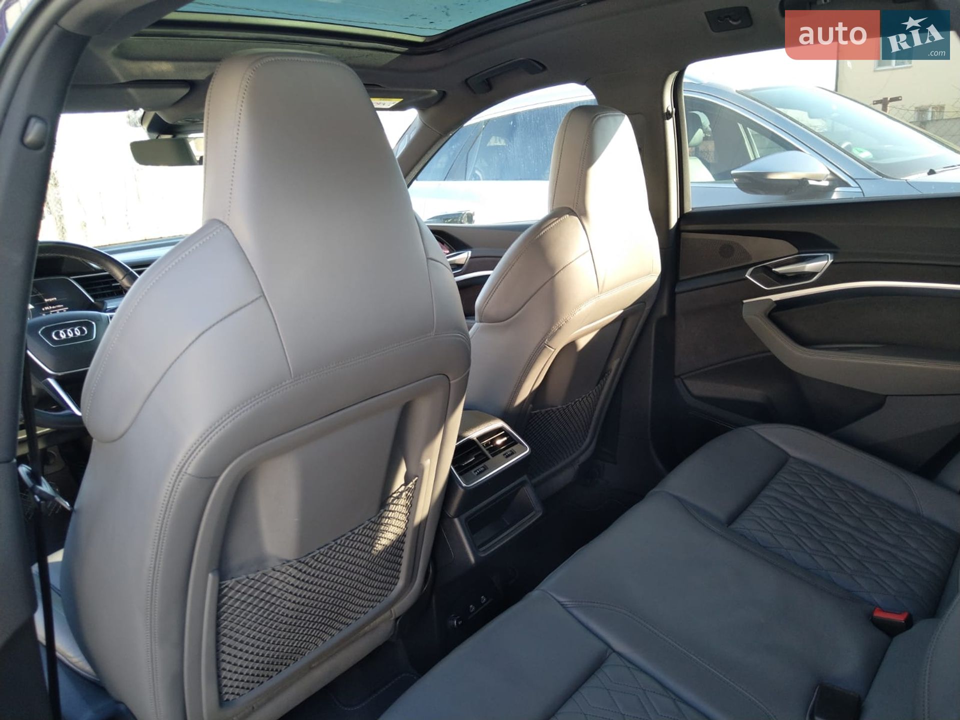 Audi e-tron S 2022 VIN WAUZZZGE4NB047043 фото оголошення 57 з 75