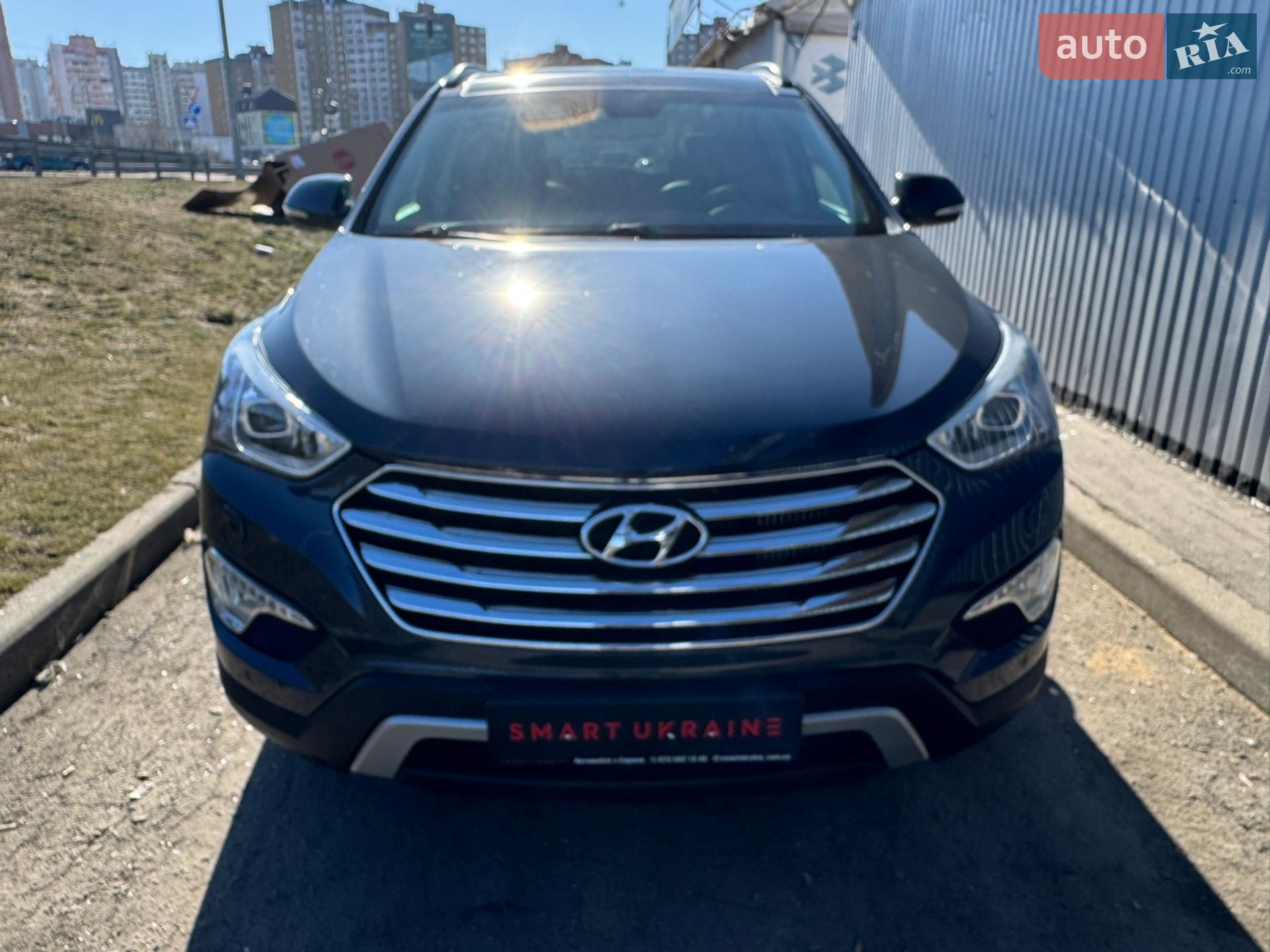 Hyundai Grand Santa Fe 2015 VIN KMHSR81XDFU130782 фото оголошення 3 з 84