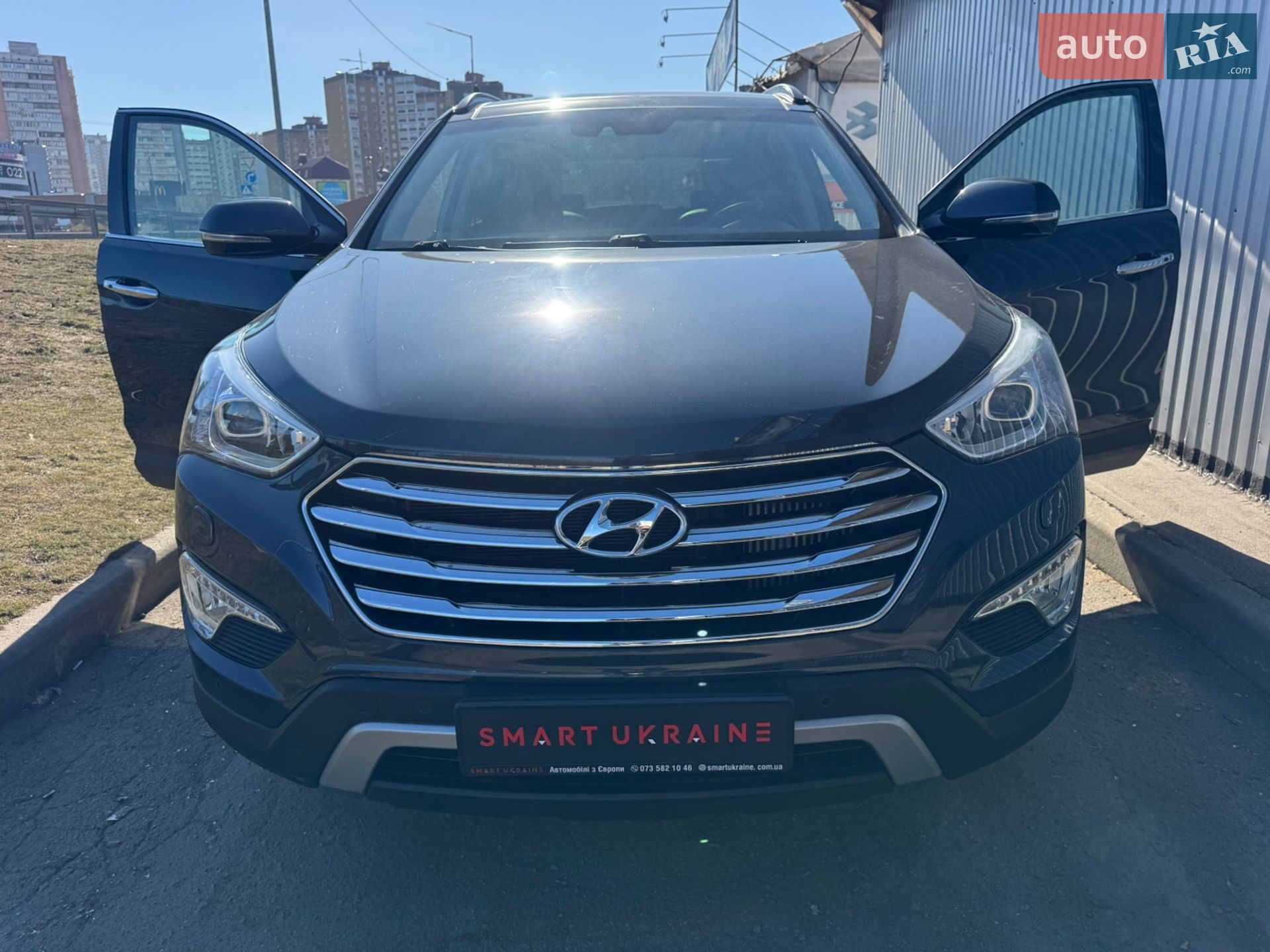 Hyundai Grand Santa Fe 2015 VIN KMHSR81XDFU130782 фото оголошення 7 з 84