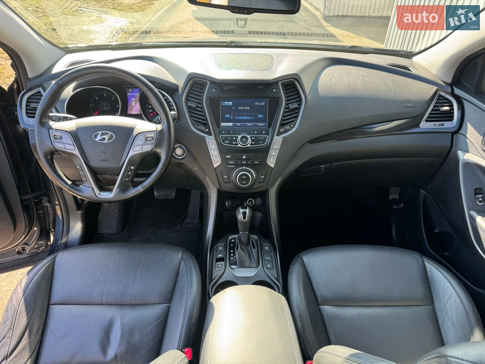 Hyundai Grand Santa Fe 2015 VIN KMHSR81XDFU130782 фото оголошення 19 з 84