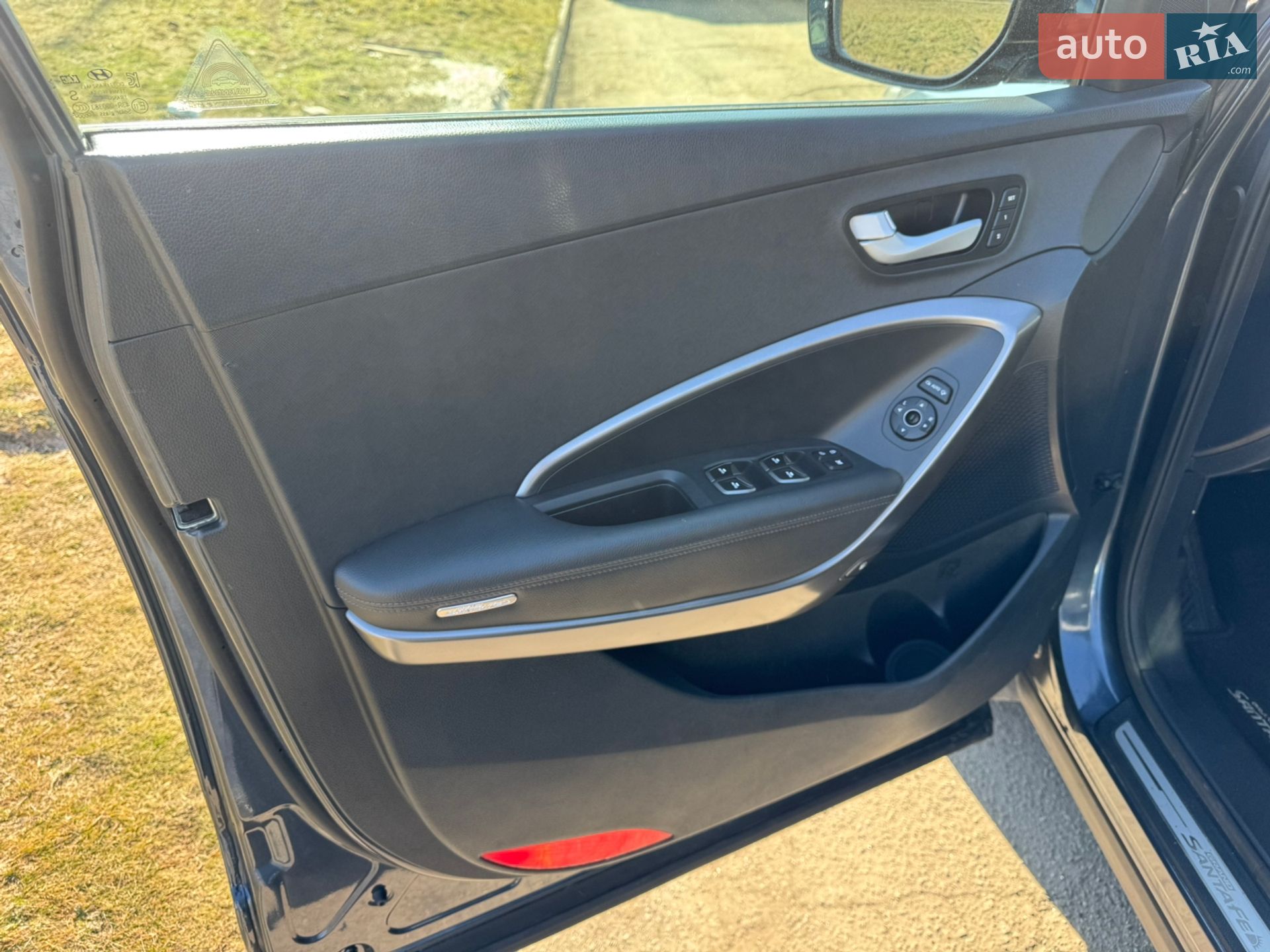 Hyundai Grand Santa Fe 2015 VIN KMHSR81XDFU130782 фото оголошення 20 з 84
