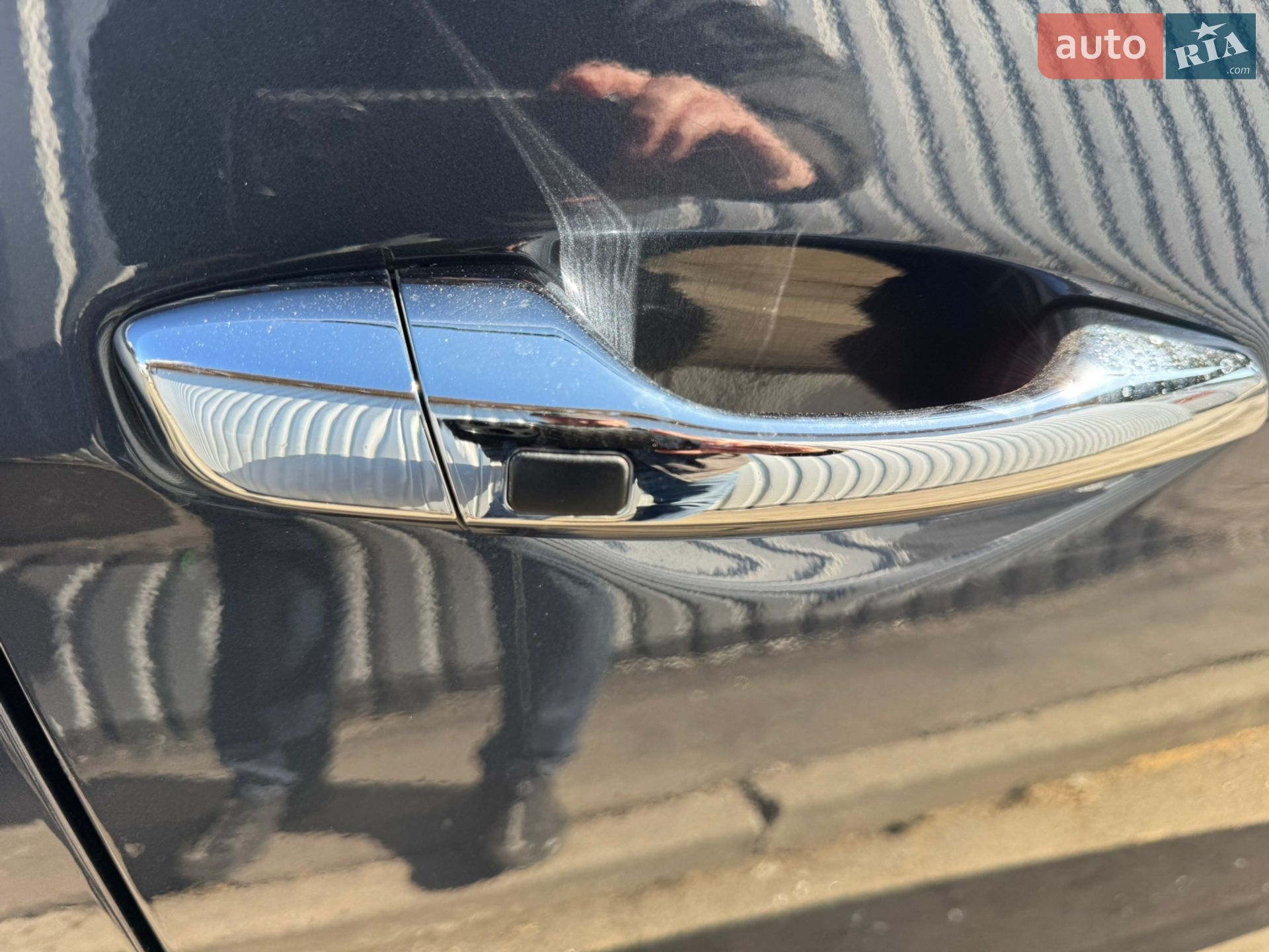 Hyundai Grand Santa Fe 2015 VIN KMHSR81XDFU130782 фото оголошення 25 з 84