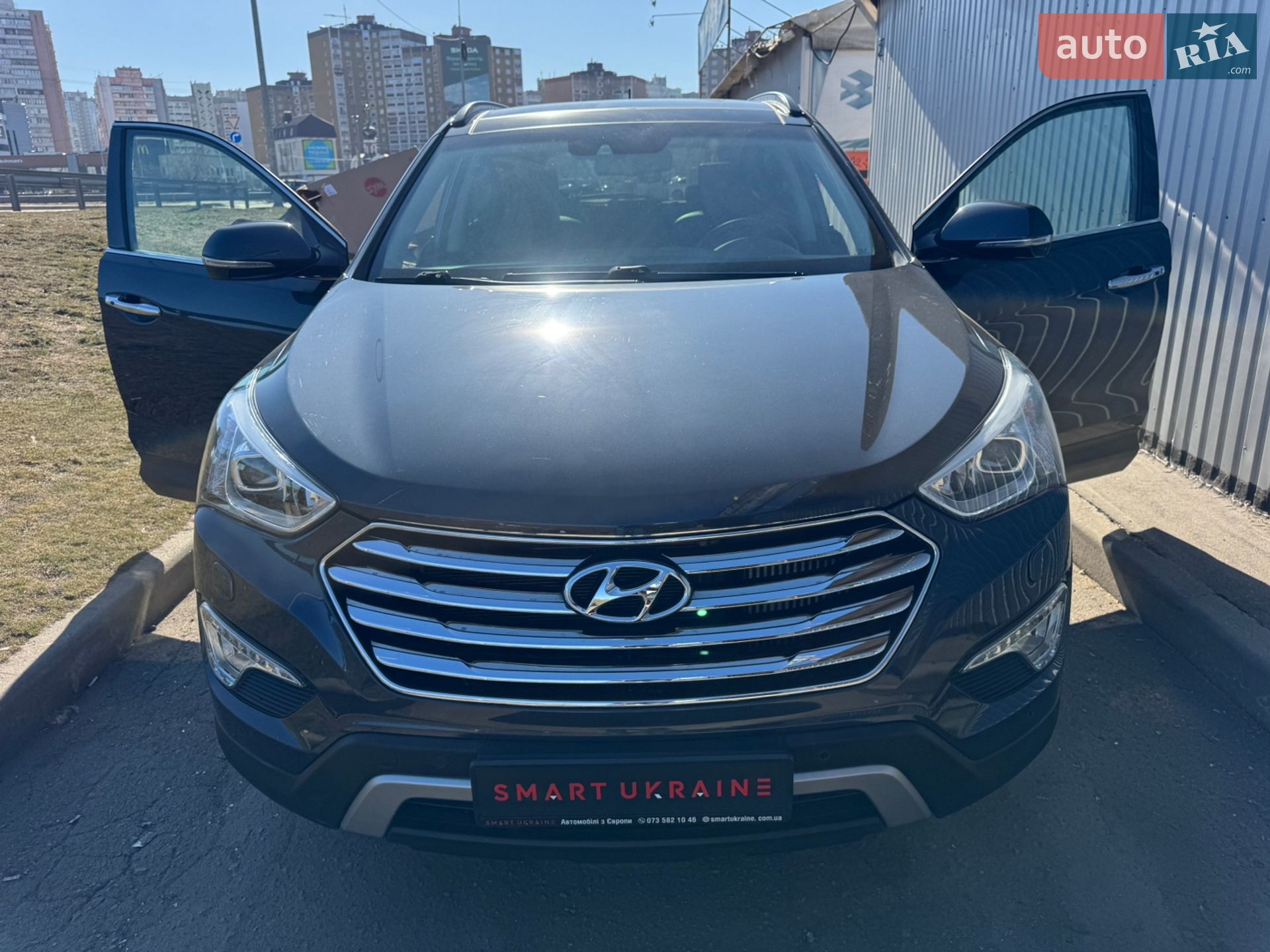 Hyundai Grand Santa Fe 2015 VIN KMHSR81XDFU130782 фото оголошення 36 з 84