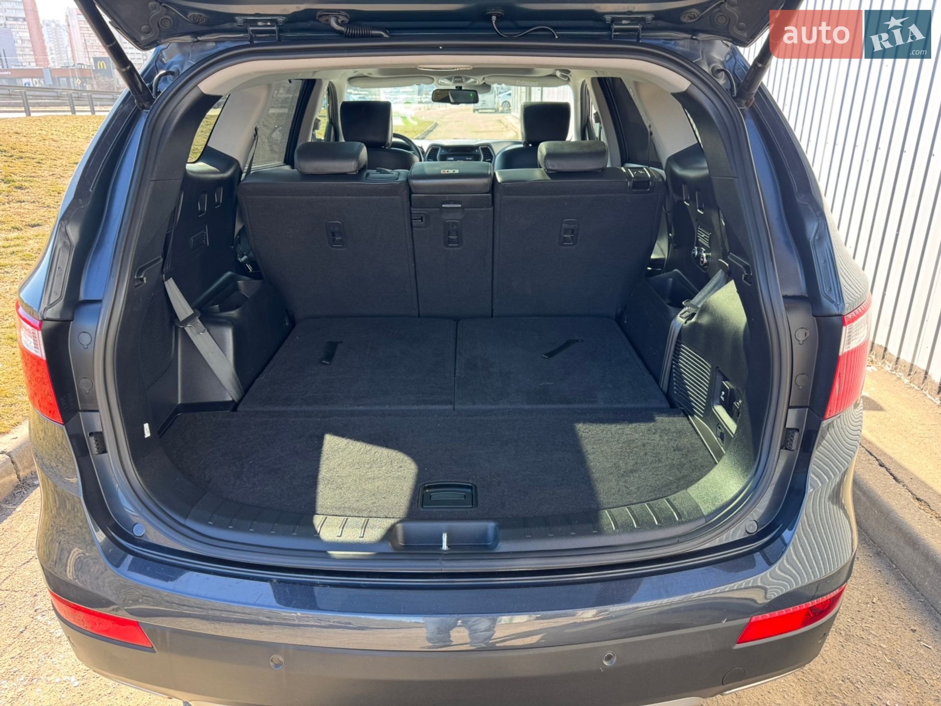 Hyundai Grand Santa Fe 2015 VIN KMHSR81XDFU130782 фото оголошення 55 з 84