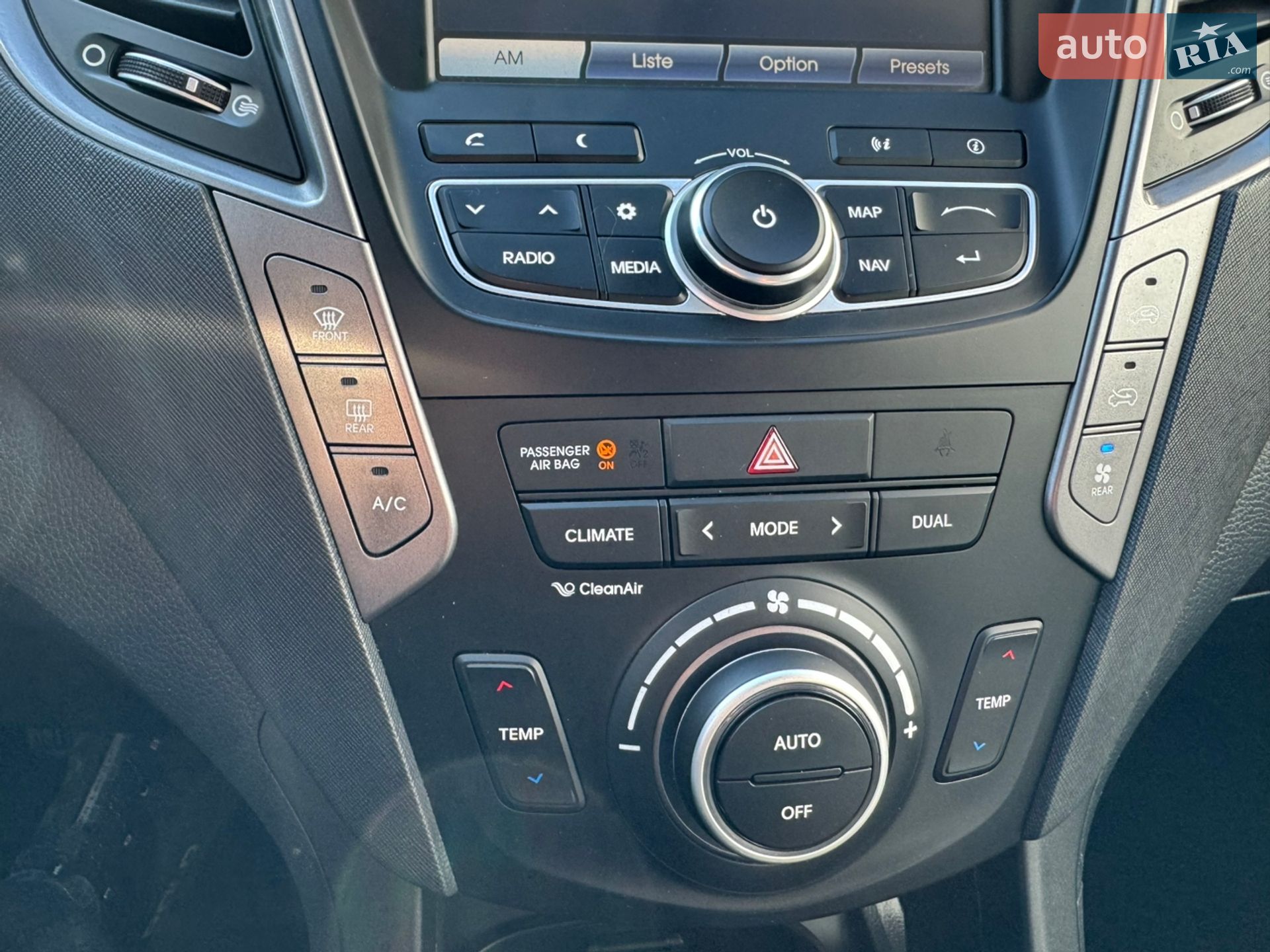 Hyundai Grand Santa Fe 2015 VIN KMHSR81XDFU130782 фото оголошення 67 з 84