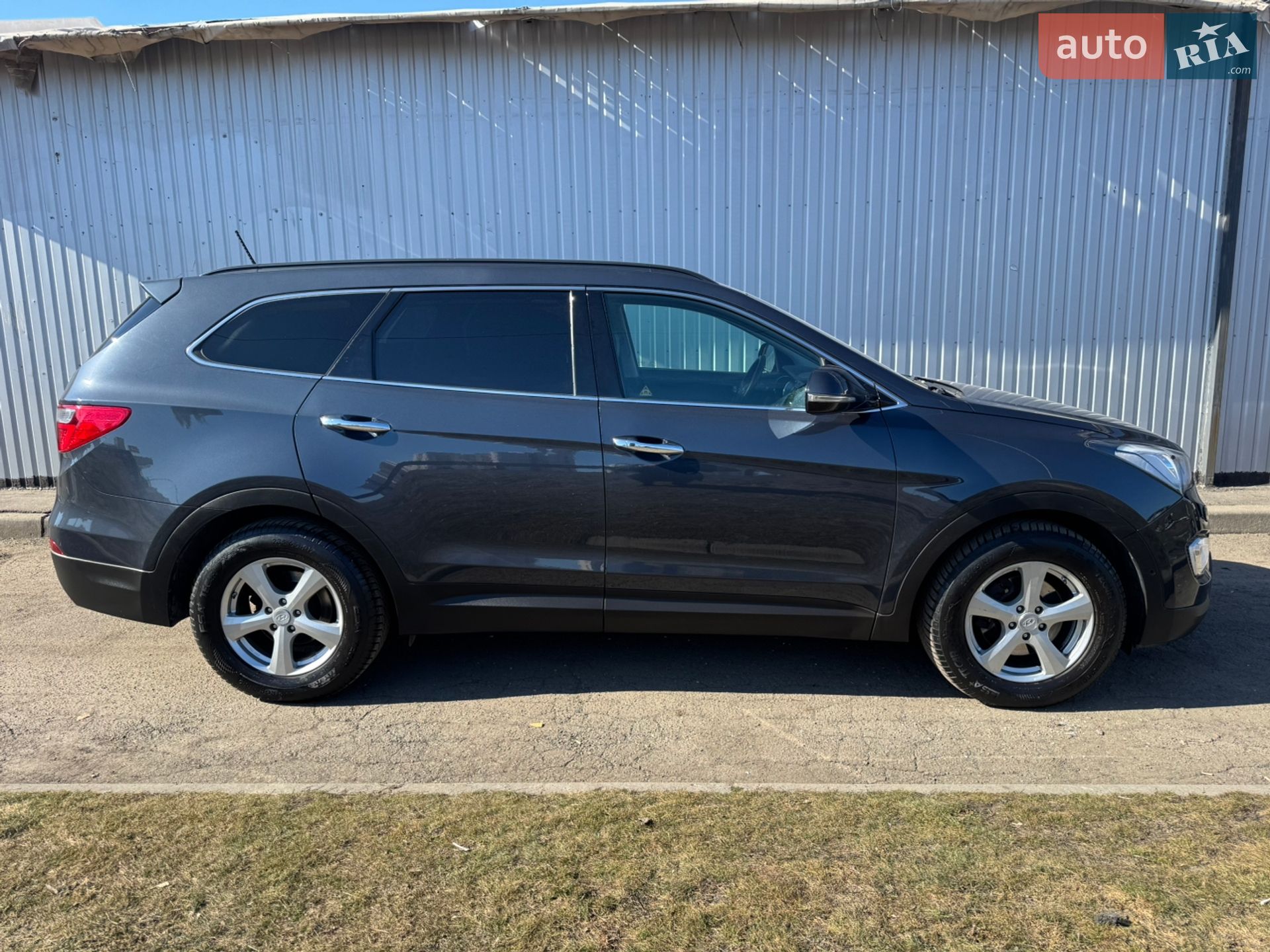 Hyundai Grand Santa Fe 2015 VIN KMHSR81XDFU130782 фото оголошення 71 з 84