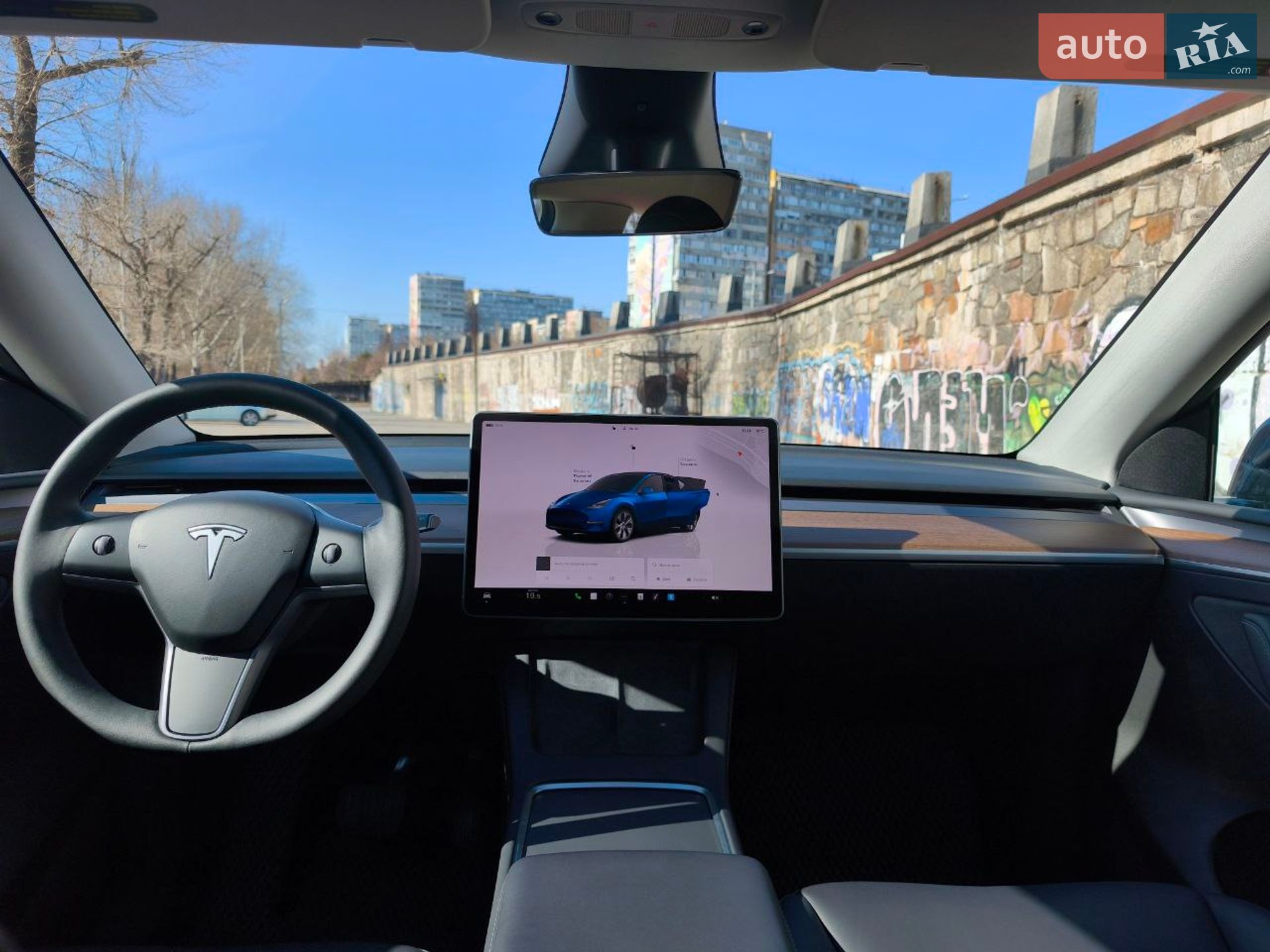 Tesla Model Y 2024 VIN 7SAYGDED5RF082102 фото оголошення 14 з 31