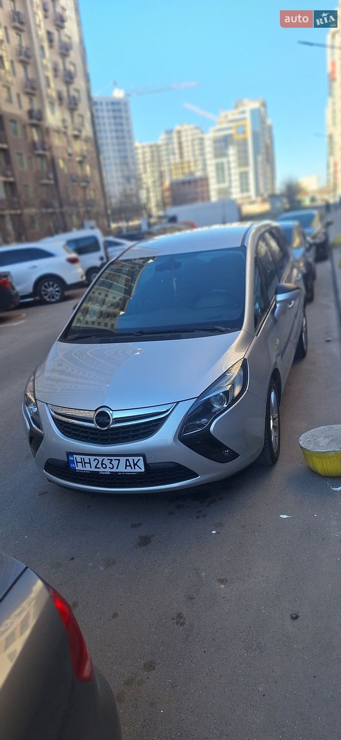 Opel Zafira 2015 VIN W0LPD9E71F1093304 фото оголошення 4 з 7