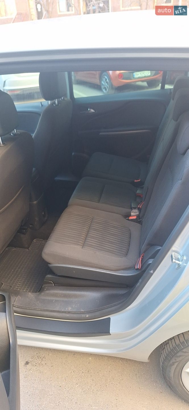 Opel Zafira 2015 VIN W0LPD9E71F1093304 фото оголошення 7 з 7
