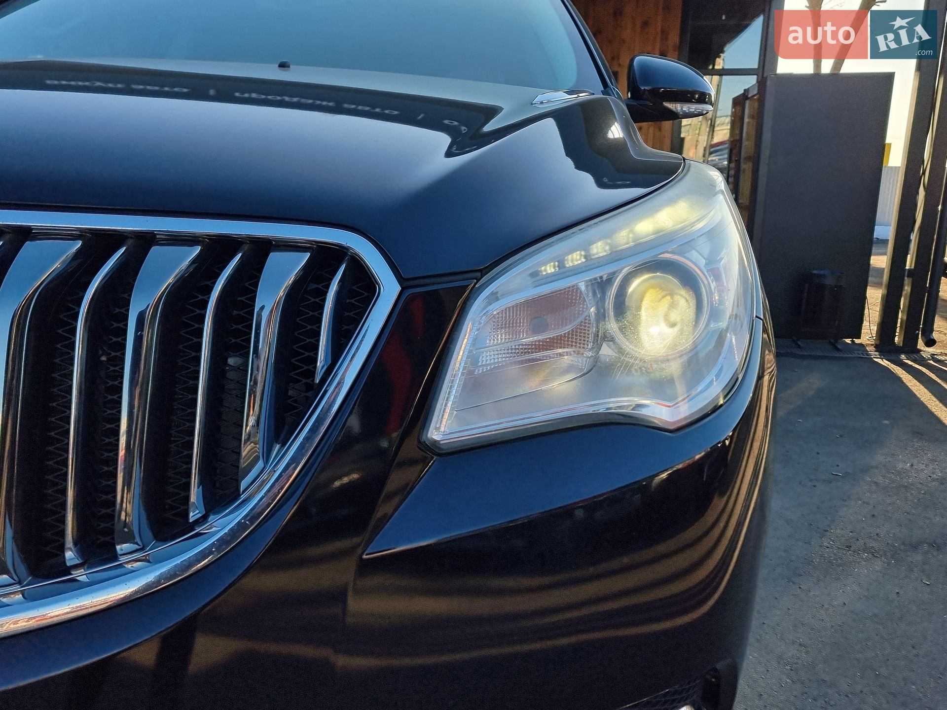 Buick Enclave 2016 VIN 5GAKRAKD3GJ164109 фото оголошення 16 з 106