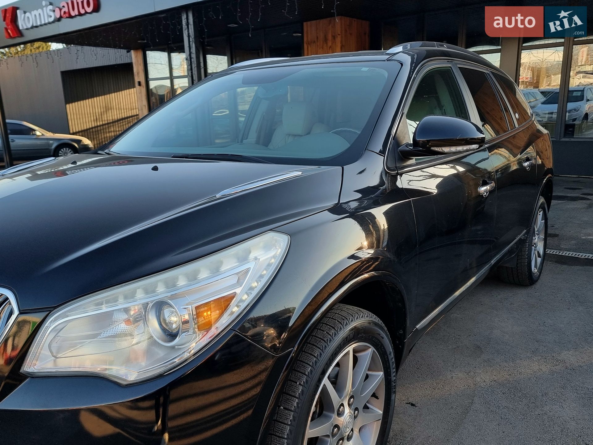 Buick Enclave 2016 VIN 5GAKRAKD3GJ164109 фото оголошення 12 з 106