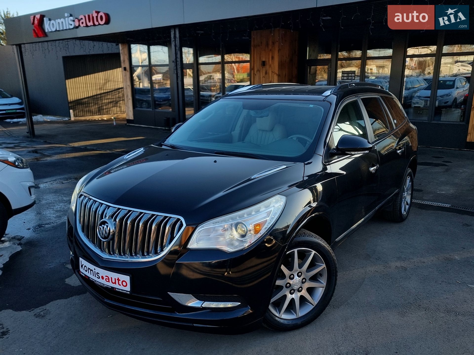 Buick Enclave 2016 VIN 5GAKRAKD3GJ164109 фото оголошення 3 з 106