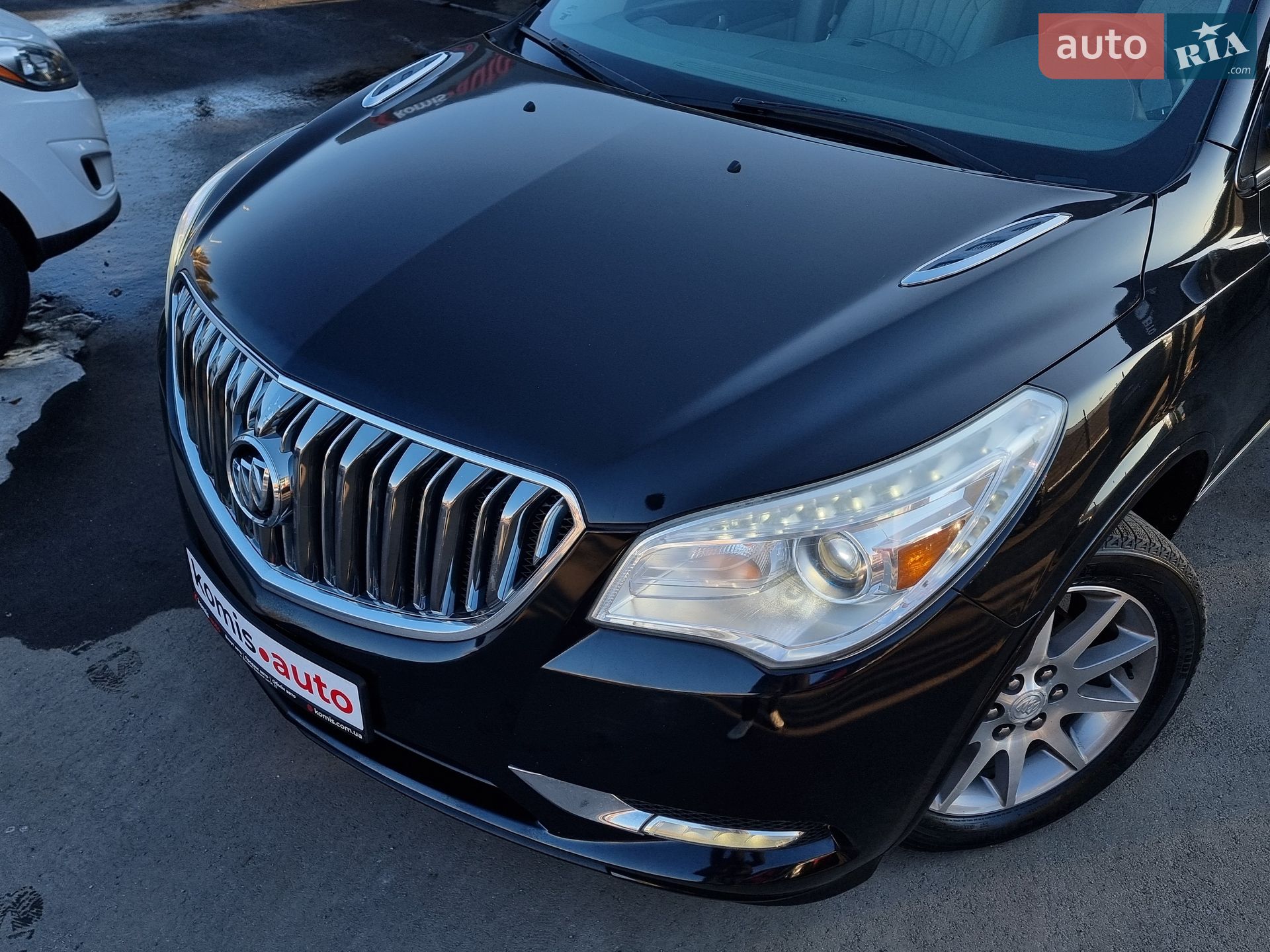 Buick Enclave 2016 VIN 5GAKRAKD3GJ164109 фото оголошення 4 з 106