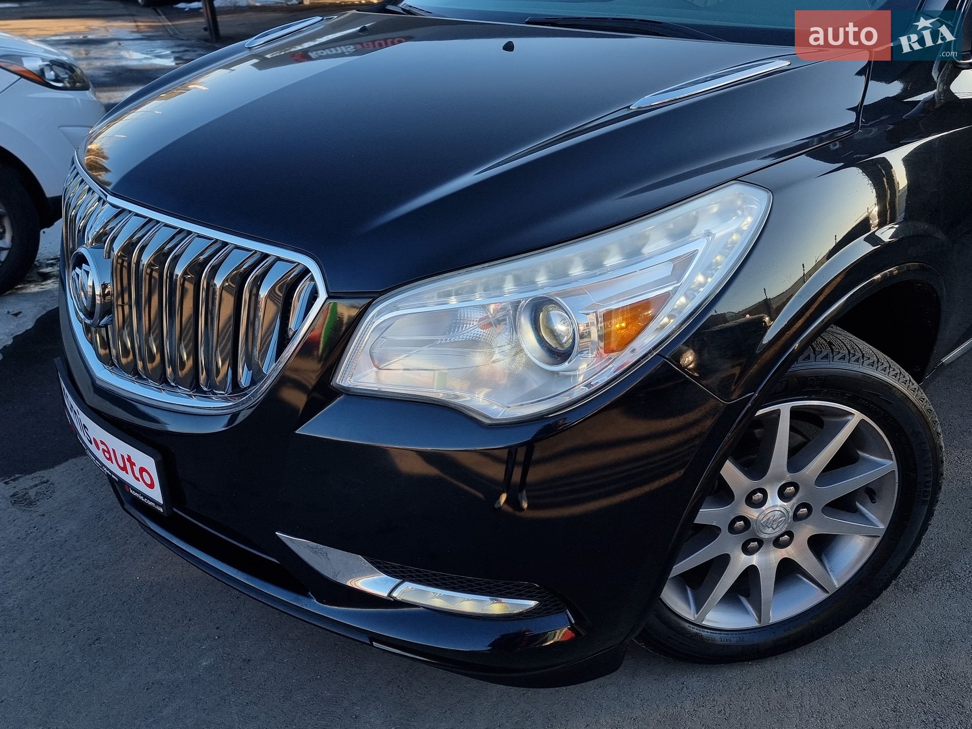 Buick Enclave 2016 VIN 5GAKRAKD3GJ164109 фото оголошення 5 з 106
