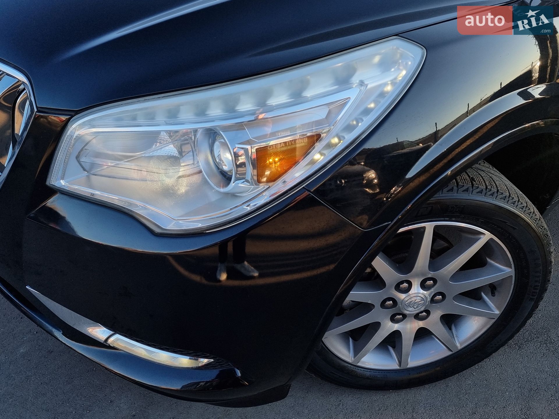 Buick Enclave 2016 VIN 5GAKRAKD3GJ164109 фото оголошення 7 з 106