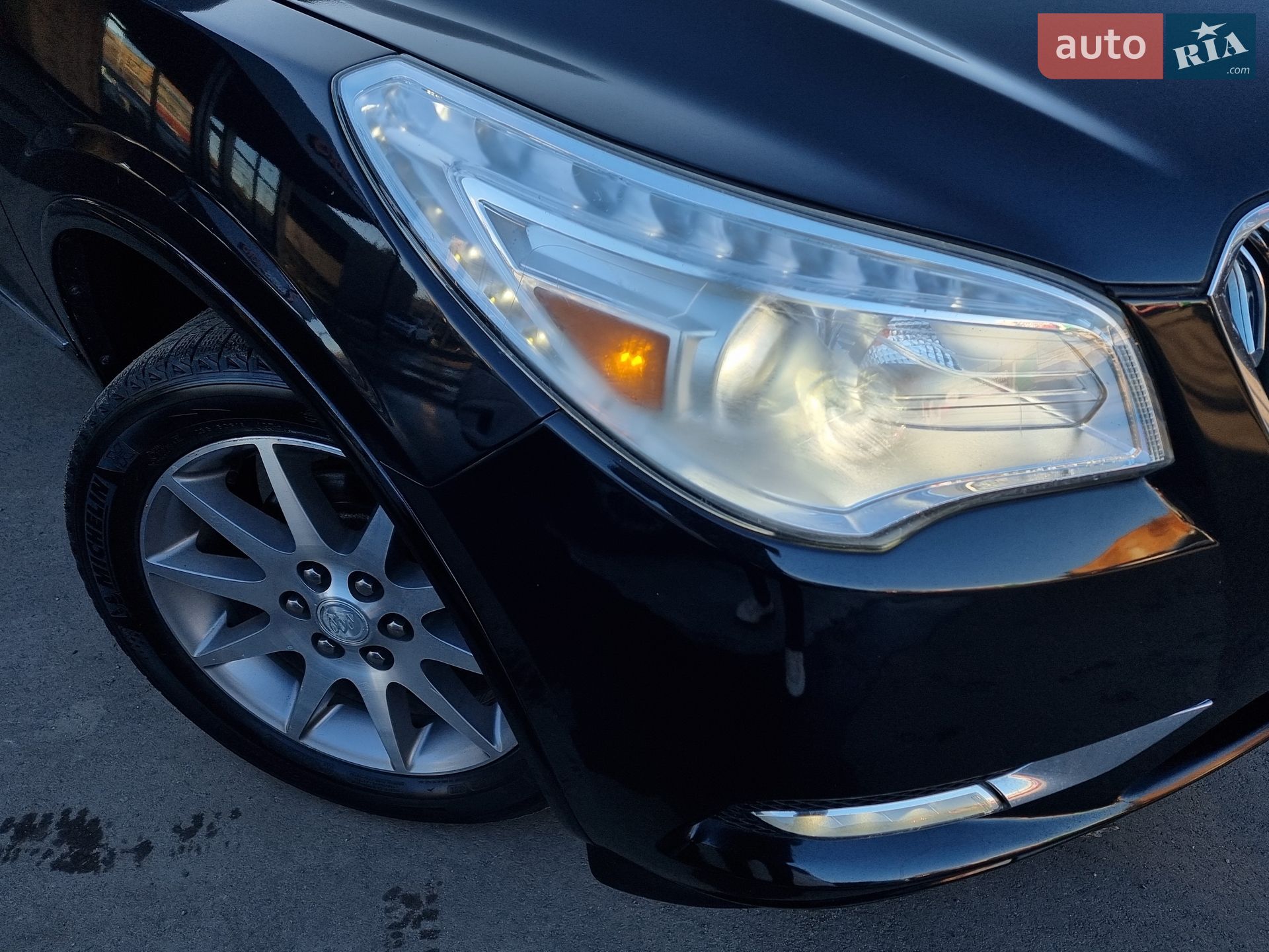 Buick Enclave 2016 VIN 5GAKRAKD3GJ164109 фото оголошення 28 з 106
