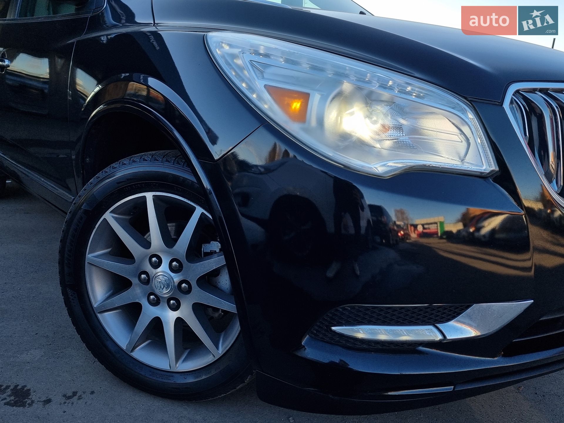 Buick Enclave 2016 VIN 5GAKRAKD3GJ164109 фото оголошення 29 з 106