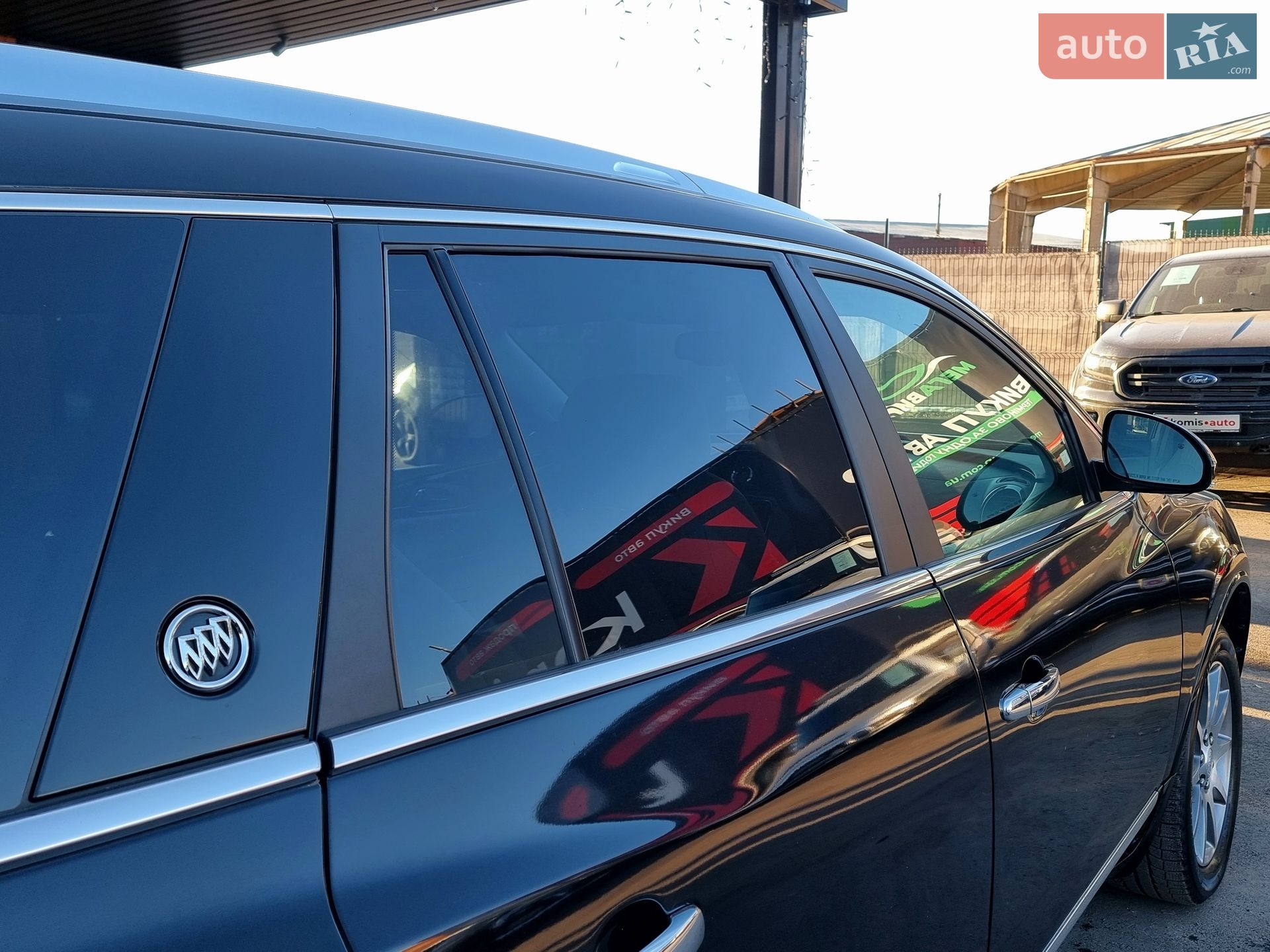 Buick Enclave 2016 VIN 5GAKRAKD3GJ164109 фото оголошення 35 з 106