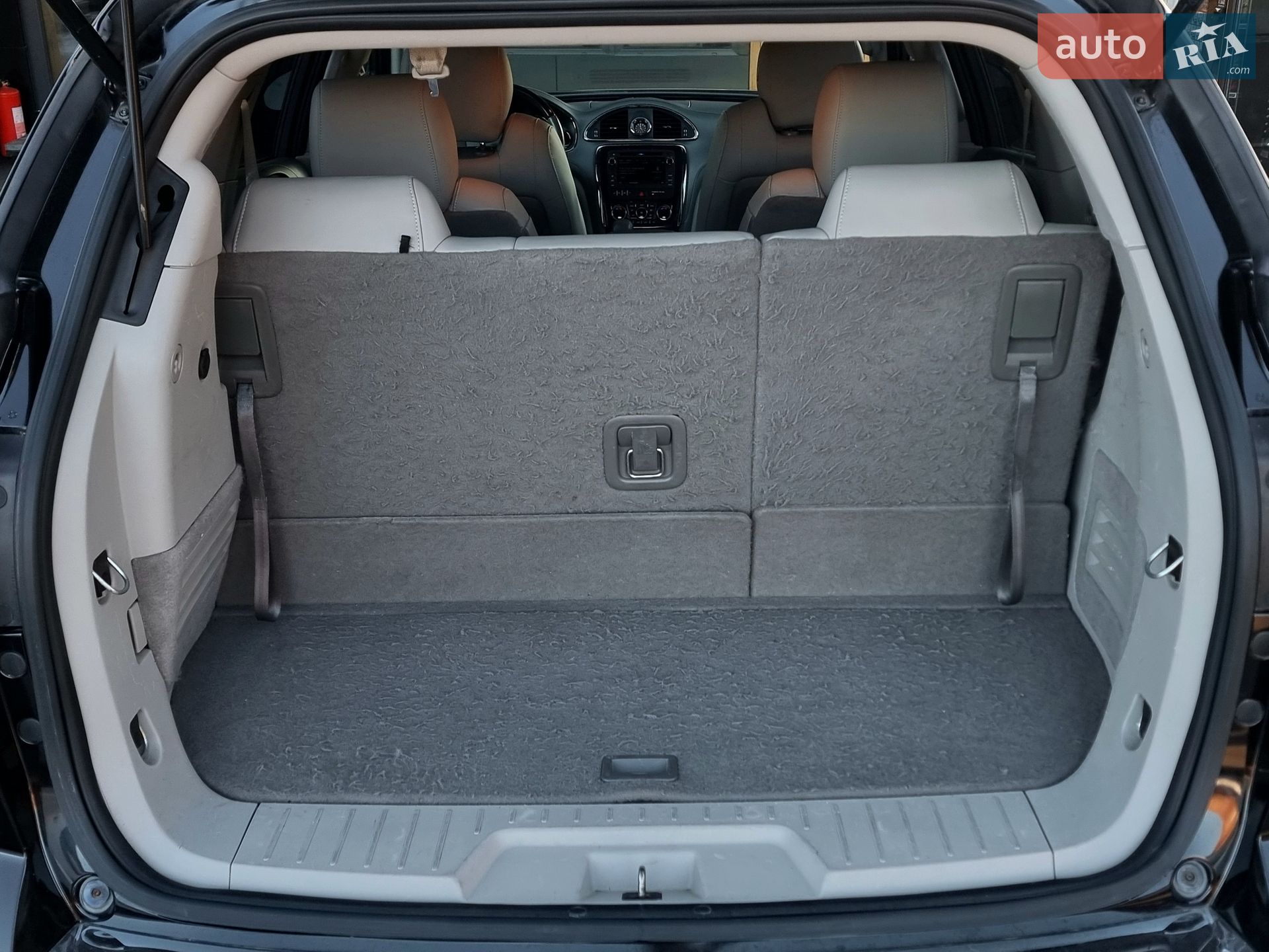 Buick Enclave 2016 VIN 5GAKRAKD3GJ164109 фото оголошення 61 з 106