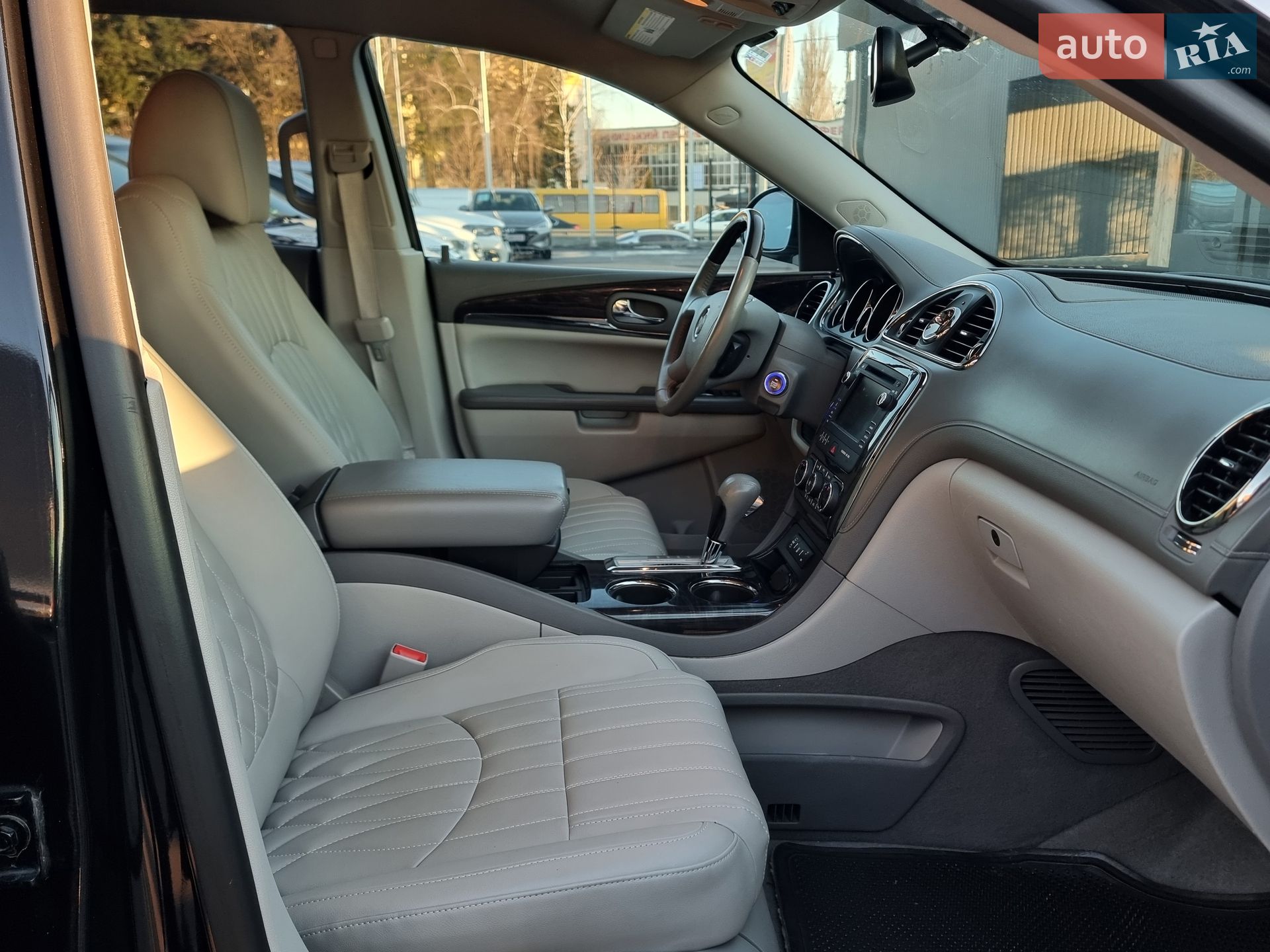 Buick Enclave 2016 VIN 5GAKRAKD3GJ164109 фото оголошення 93 з 106