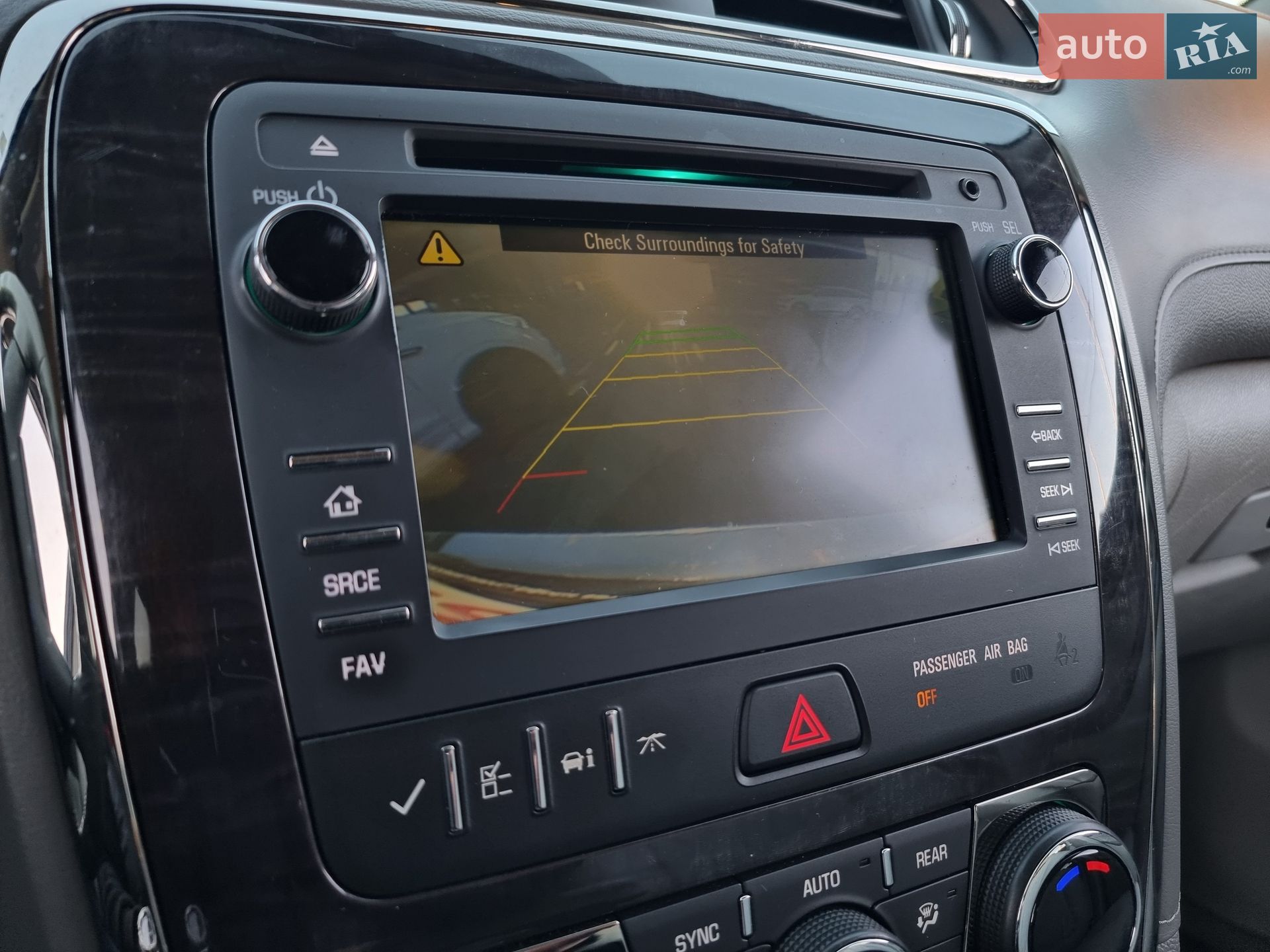 Buick Enclave 2016 VIN 5GAKRAKD3GJ164109 фото оголошення 106 з 106