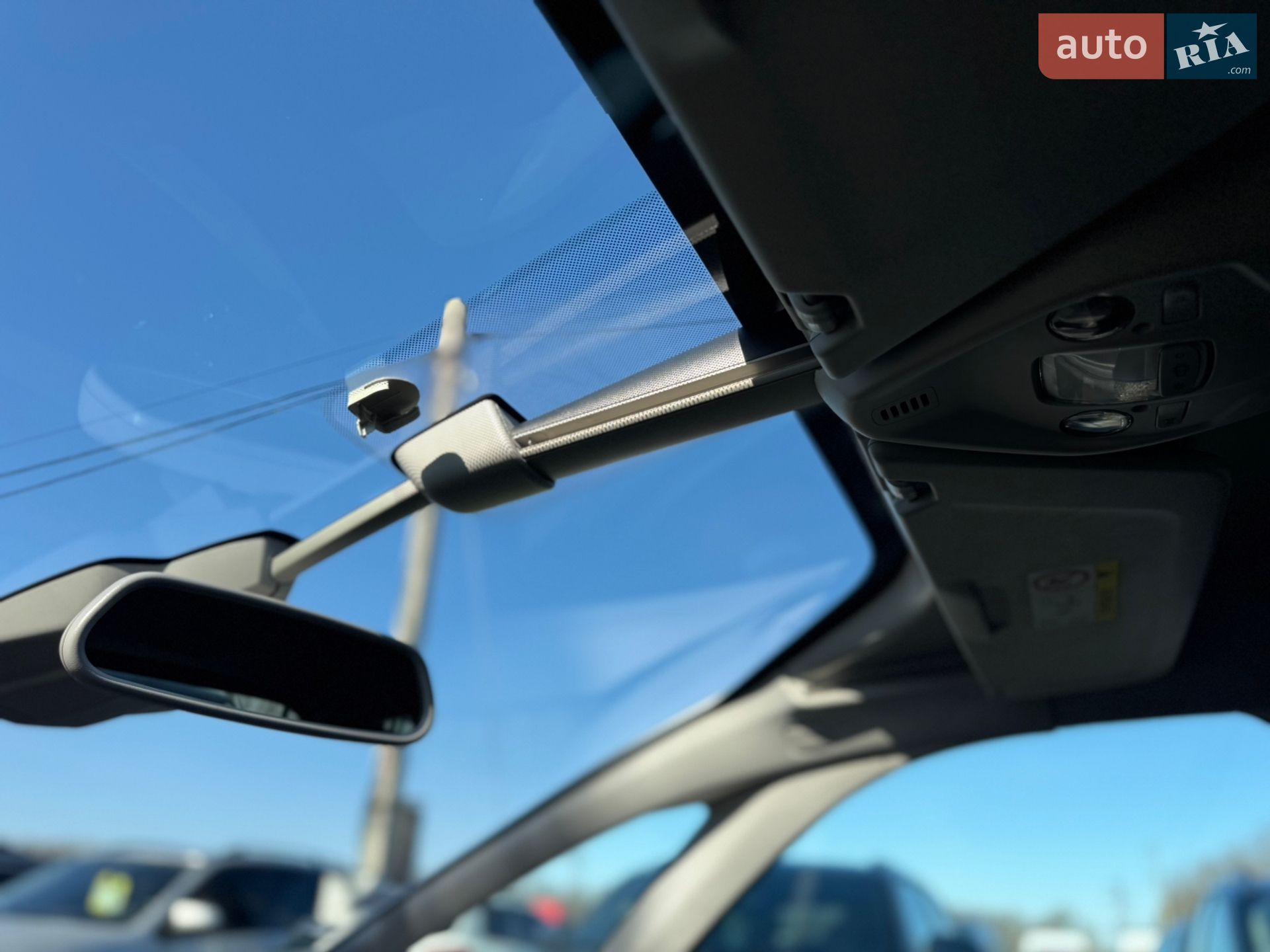 Citroen Grand C4 Picasso 2019 VIN VF73AYHZRKJ779586 фото оголошення 28 з 42