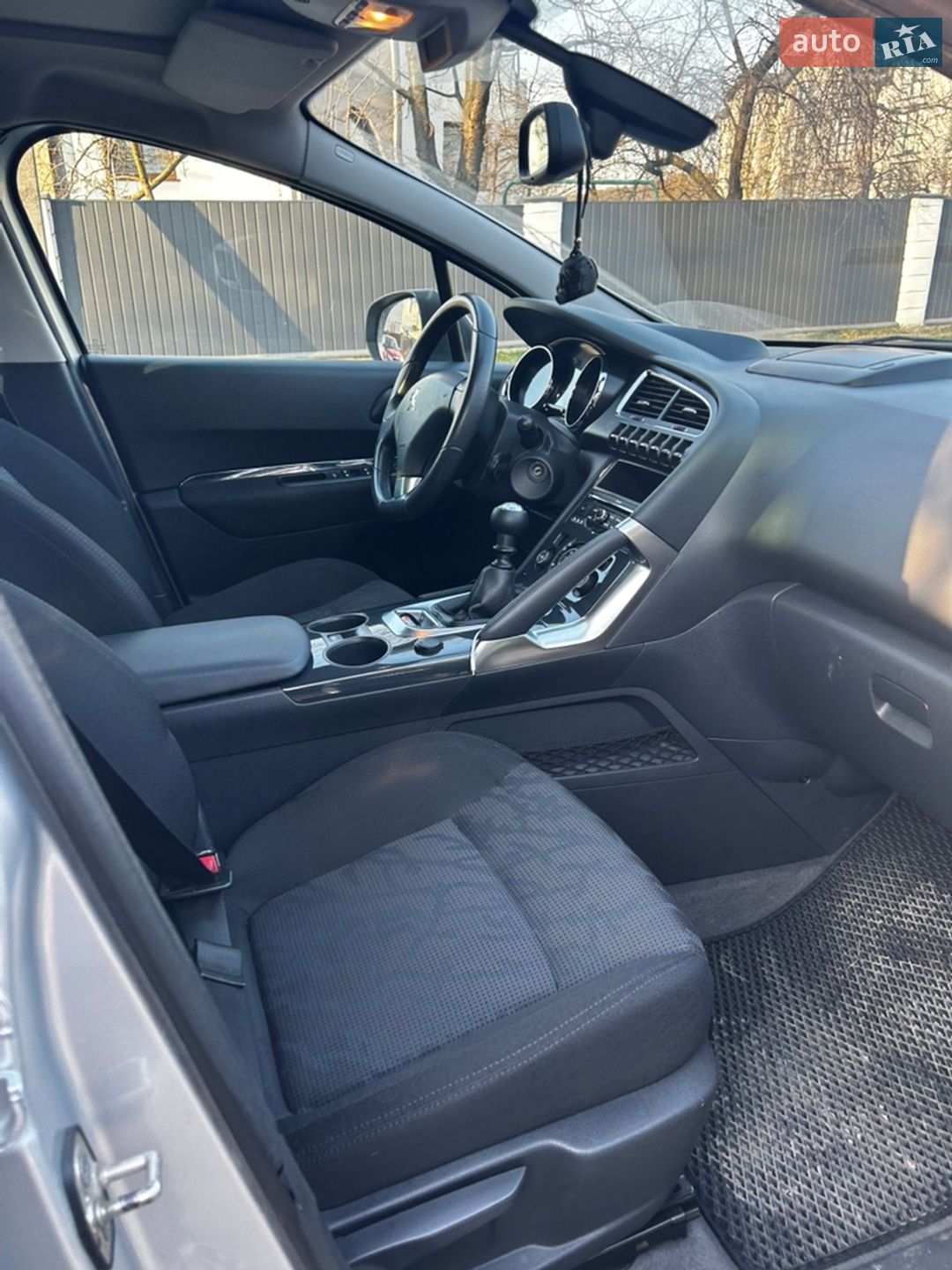Peugeot 3008 2011 VIN VF30U9HR8BS223689 фото оголошення 56 з 60
