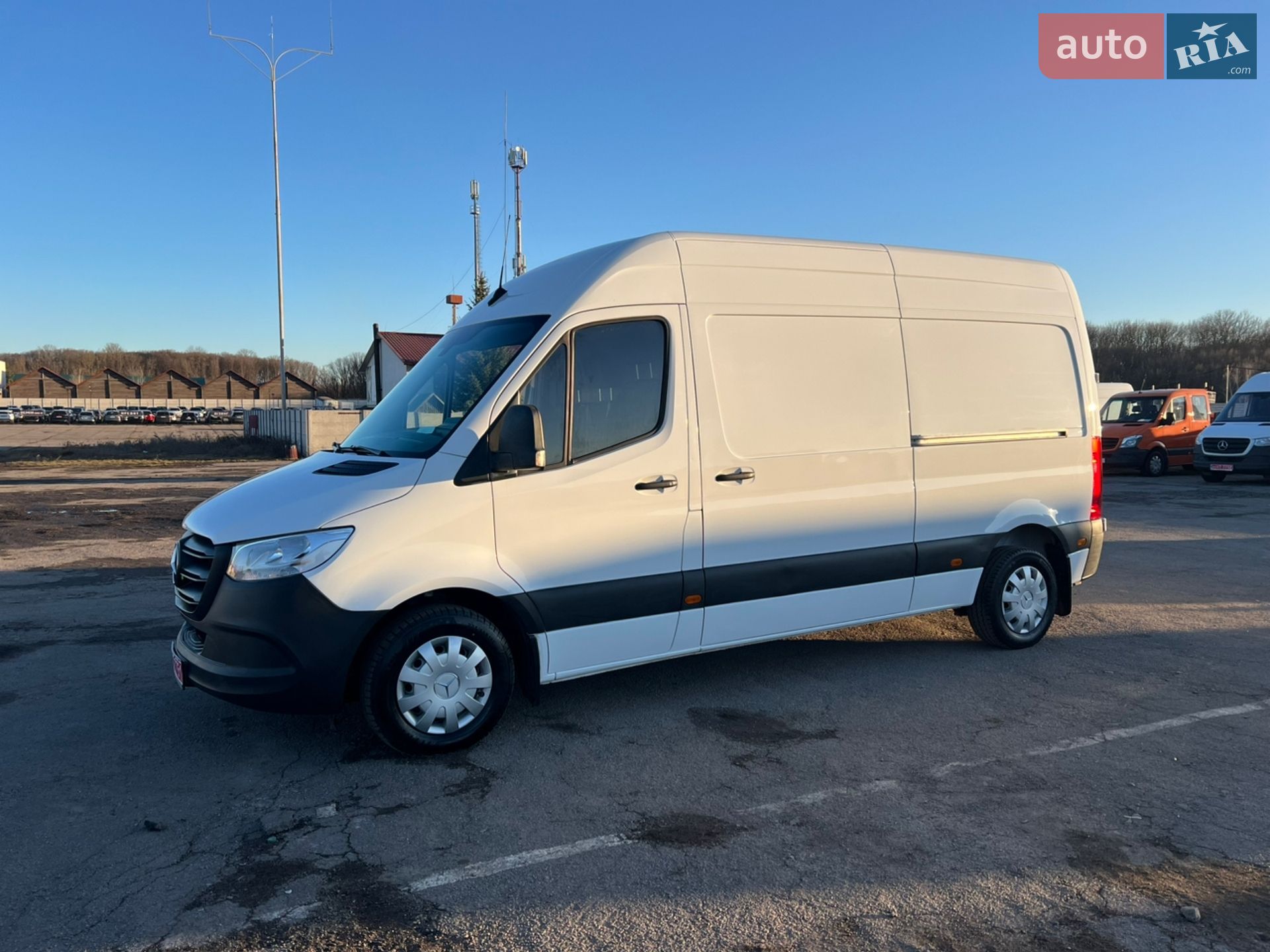Mercedes-Benz Sprinter 2021 VIN W1V9106231P383404 фото оголошення 2 з 39
