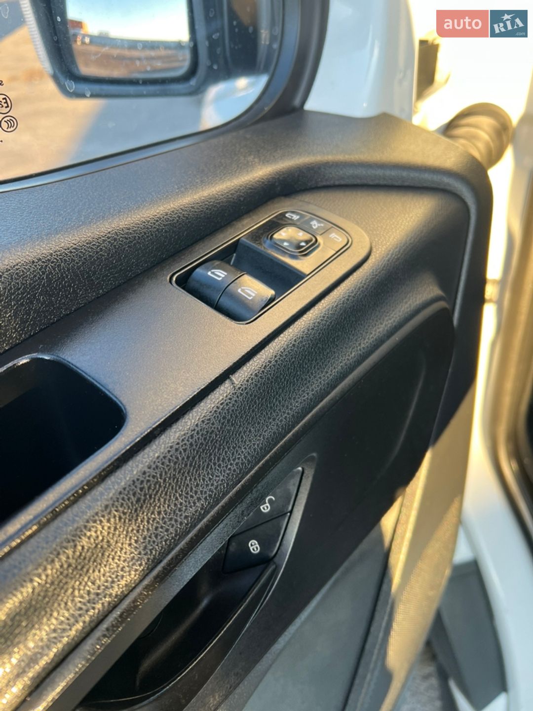 Mercedes-Benz Sprinter 2021 VIN W1V9106231P383404 фото оголошення 36 з 39