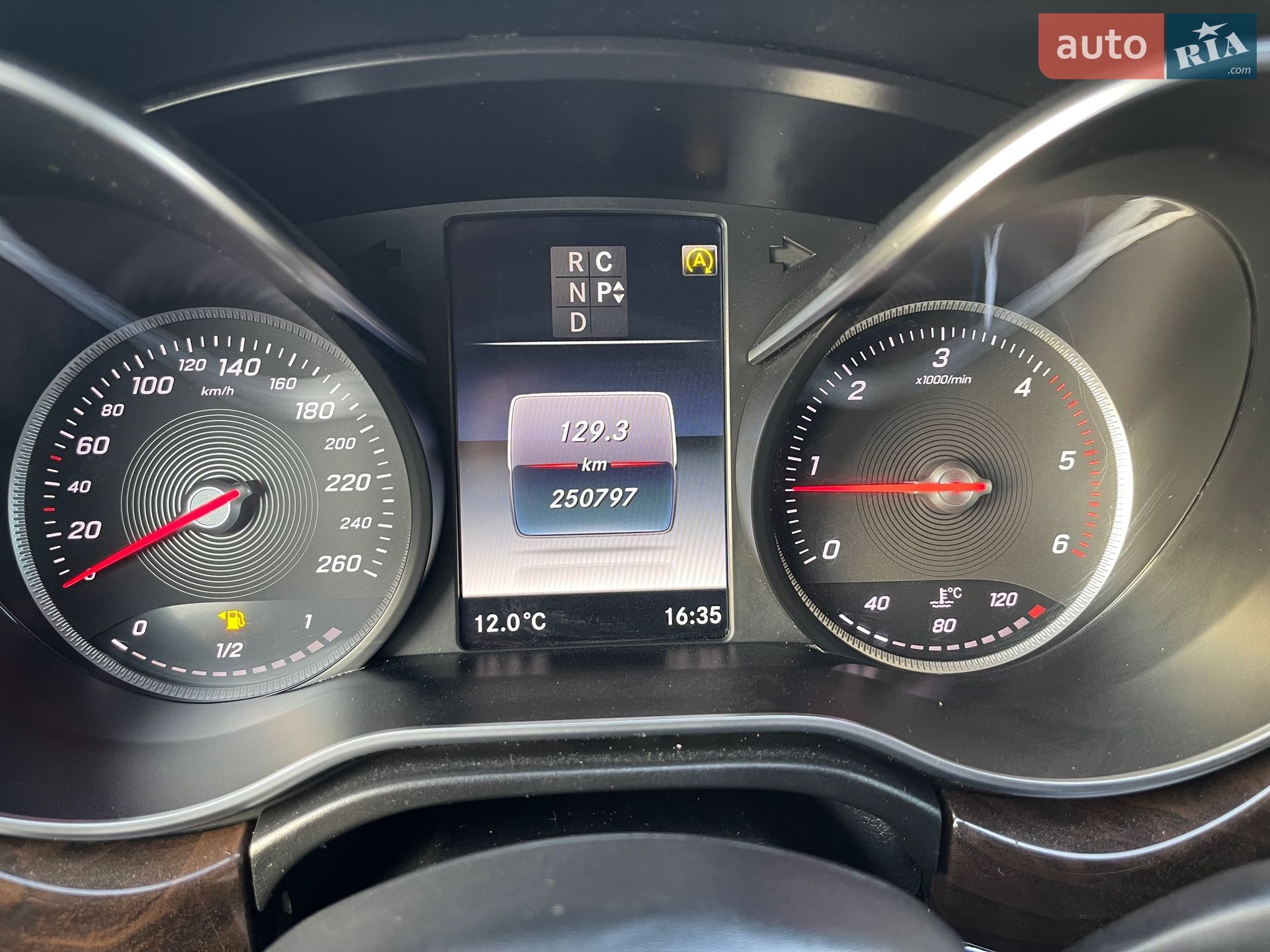 Mercedes-Benz V-Class 2015 VIN WDF44781313033292 фото оголошення 33 з 35