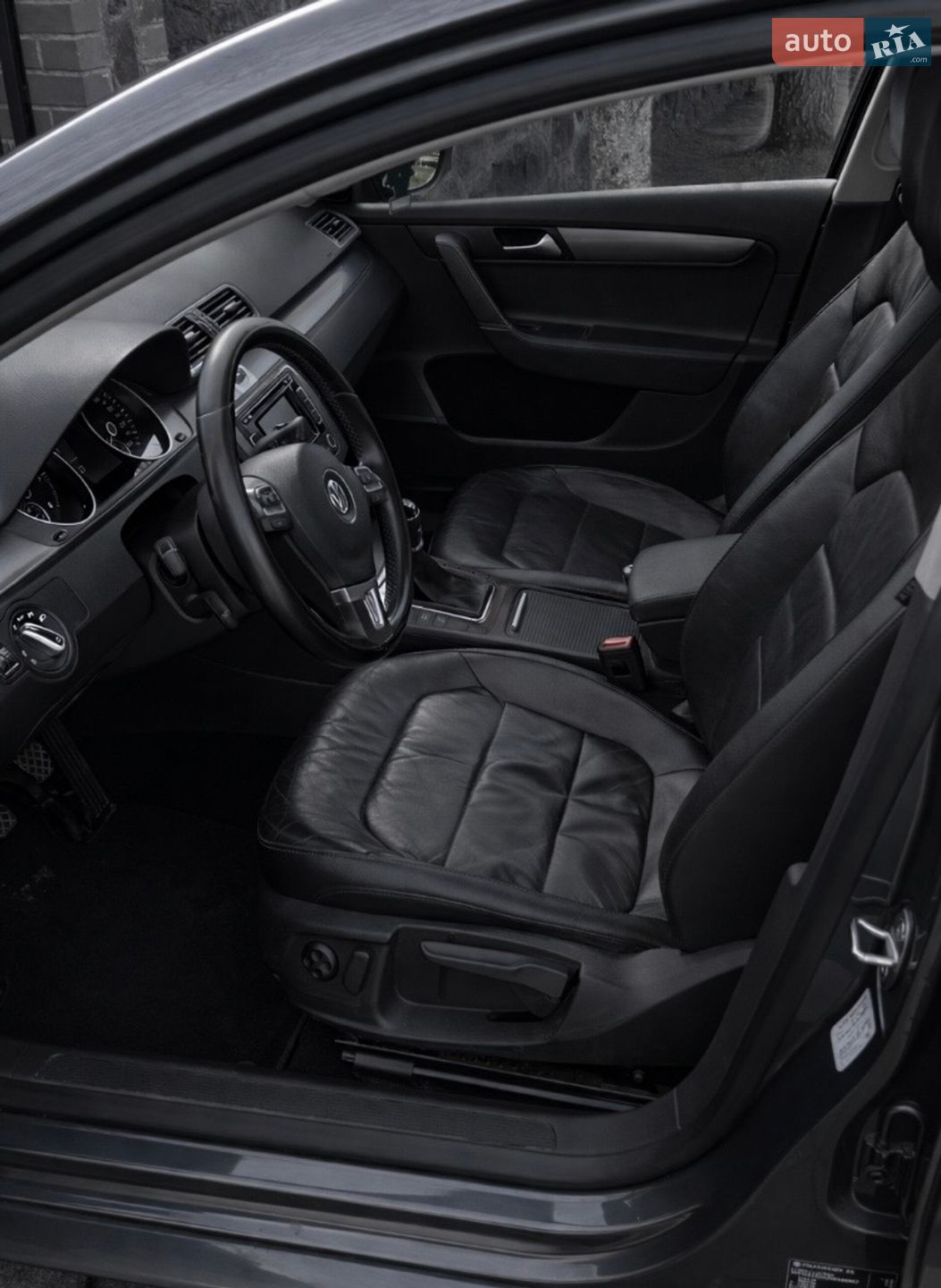 Volkswagen Passat 2013 VIN WVWZZZ3CZEE096887 фото оголошення 14 з 23