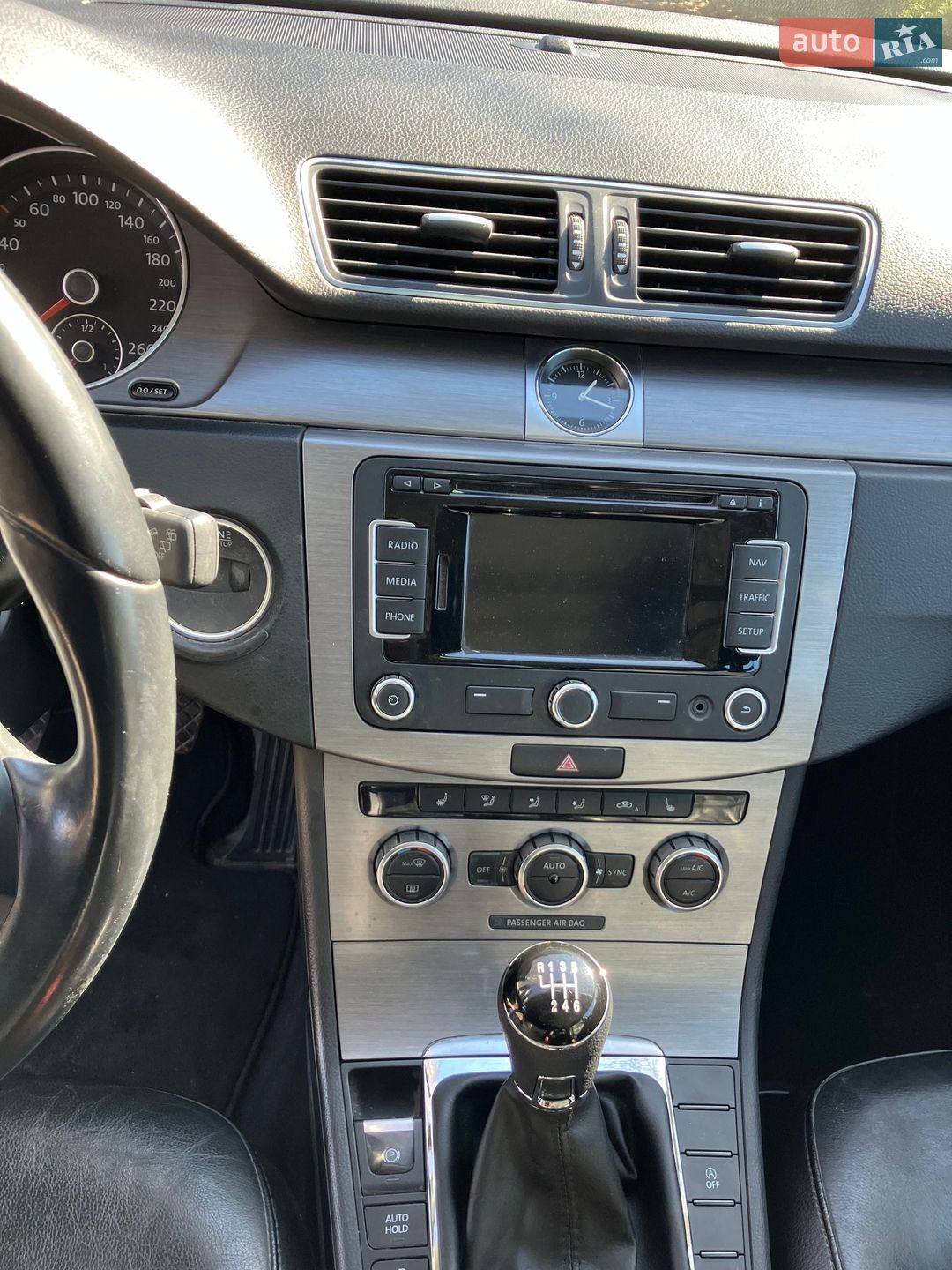 Volkswagen Passat 2013 VIN WVWZZZ3CZEE096887 фото оголошення 16 з 23