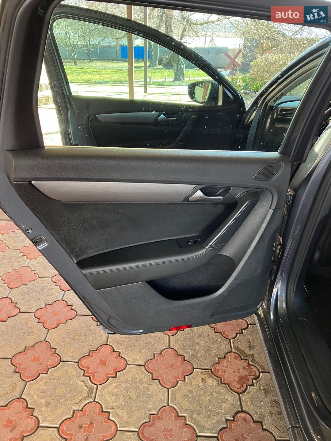 Volkswagen Passat 2013 VIN WVWZZZ3CZEE096887 фото оголошення 6 з 23