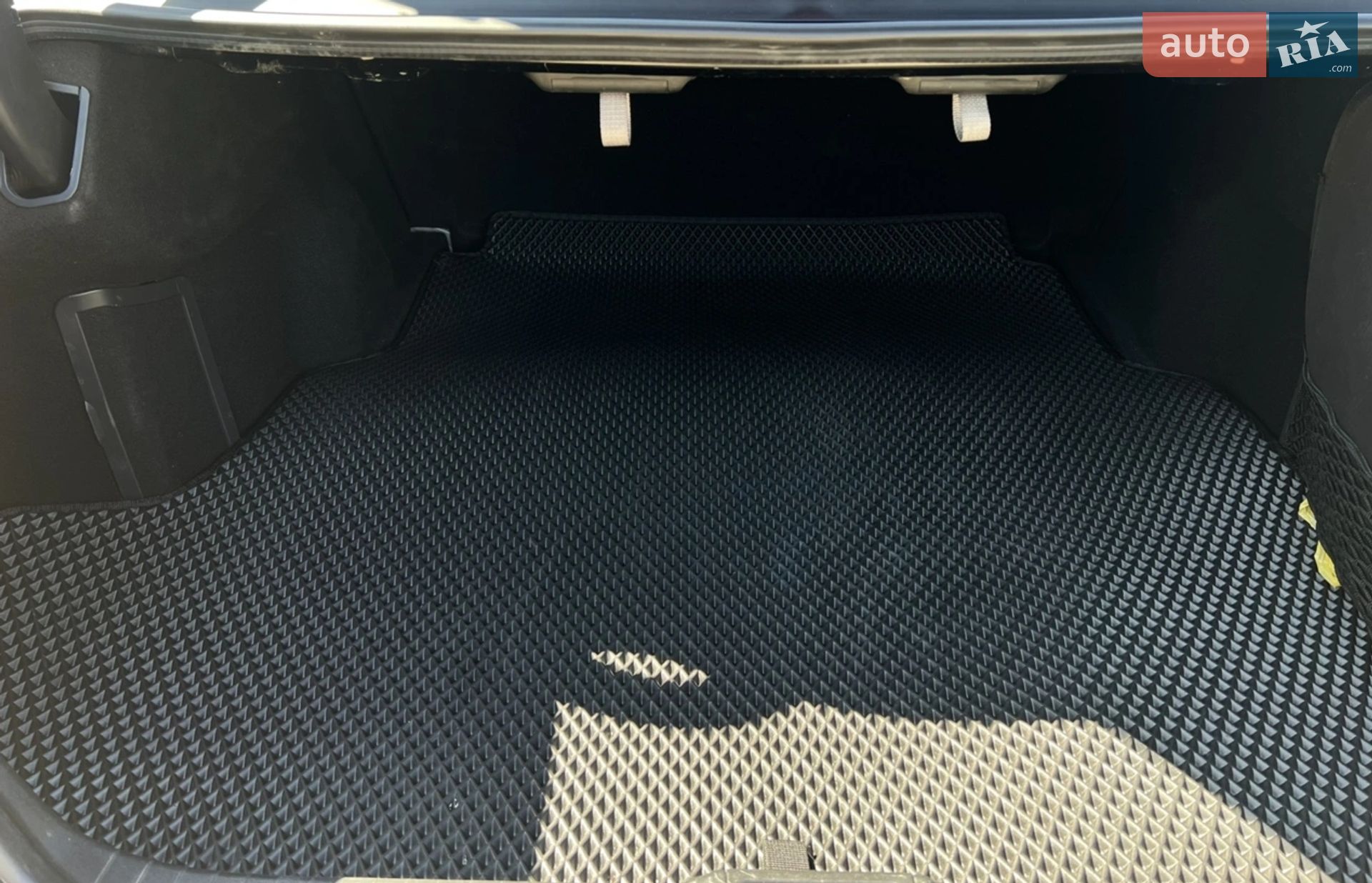 Mercedes-Benz E-Class 2006 VIN WDB2110541B035047 фото оголошення 18 з 19