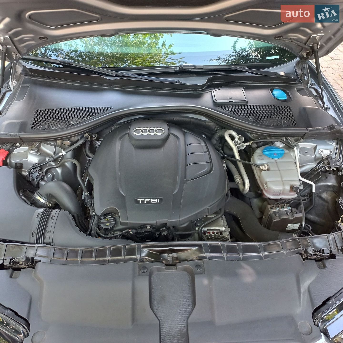 Audi A6 2016 VIN WAUGFAFC0GN158630 фото оголошення 22 з 47