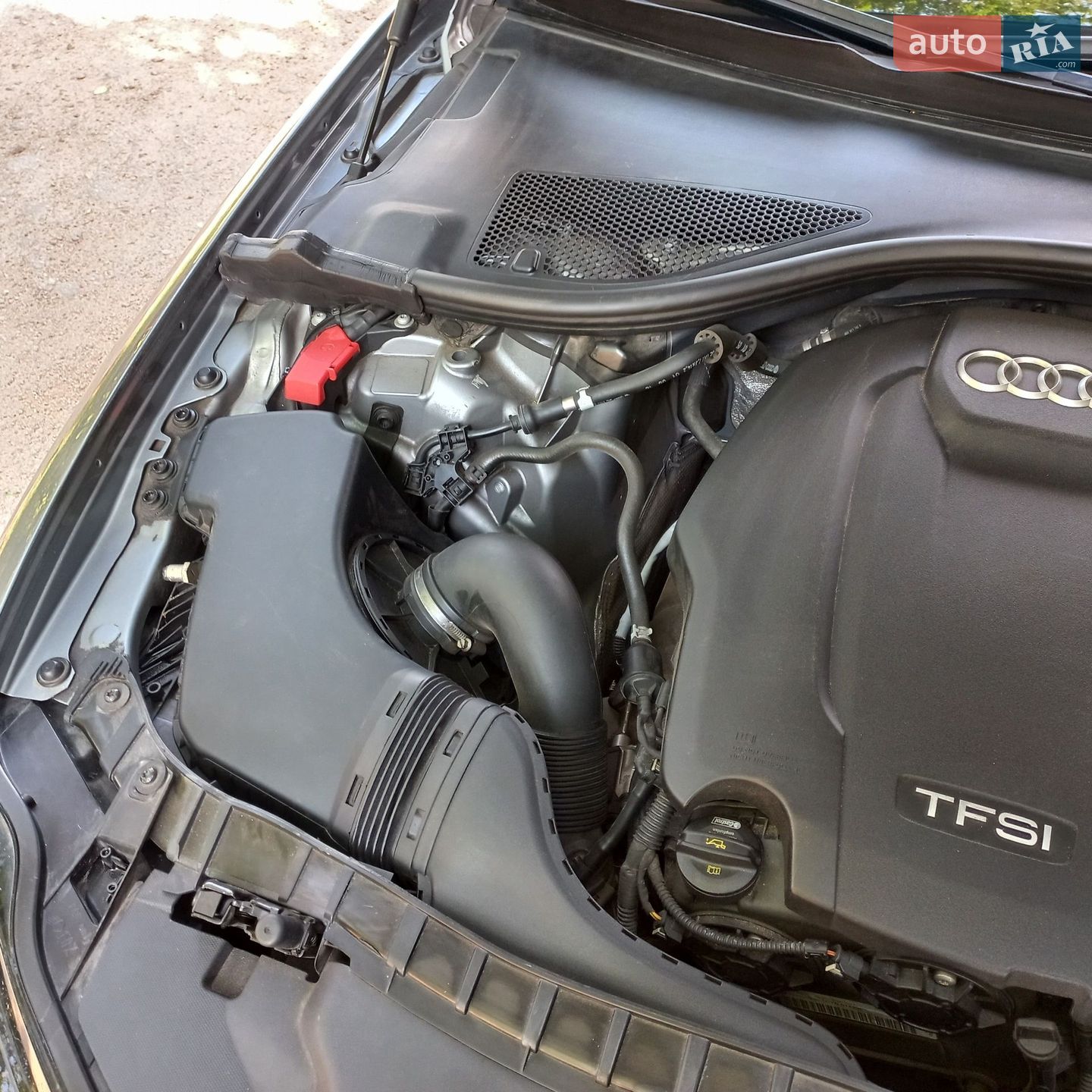 Audi A6 2016 VIN WAUGFAFC0GN158630 фото оголошення 37 з 47