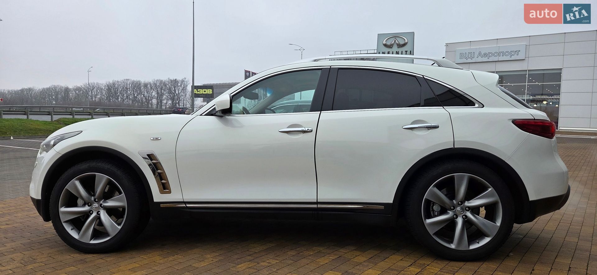 Infiniti FX 30 2011 VIN JN1TDNS51U0480023 фото оголошення 13 з 48