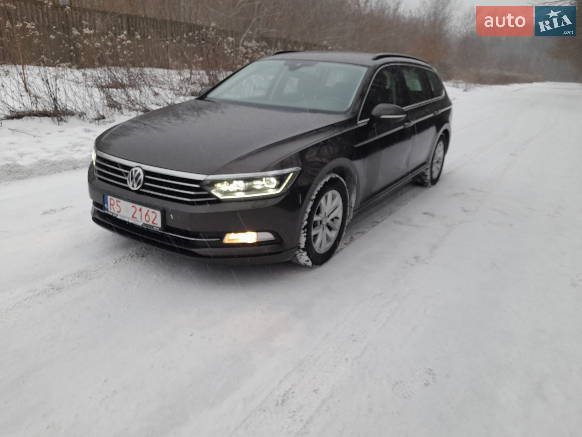 Volkswagen Passat 2018 VIN WVWZZZ3CZJP012846 фото оголошення 16 з 33