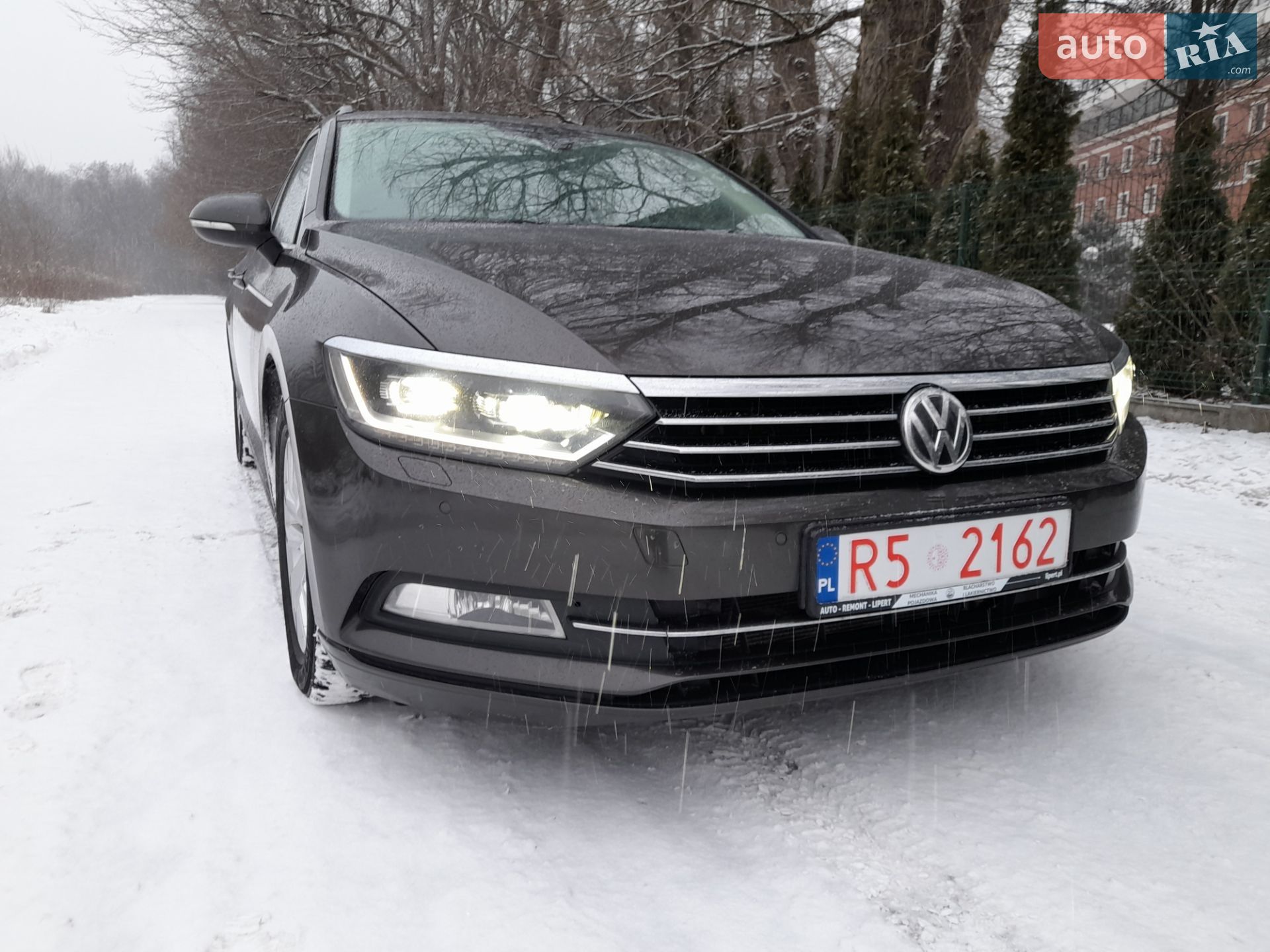 Volkswagen Passat 2018 VIN WVWZZZ3CZJP012846 фото оголошення 21 з 33