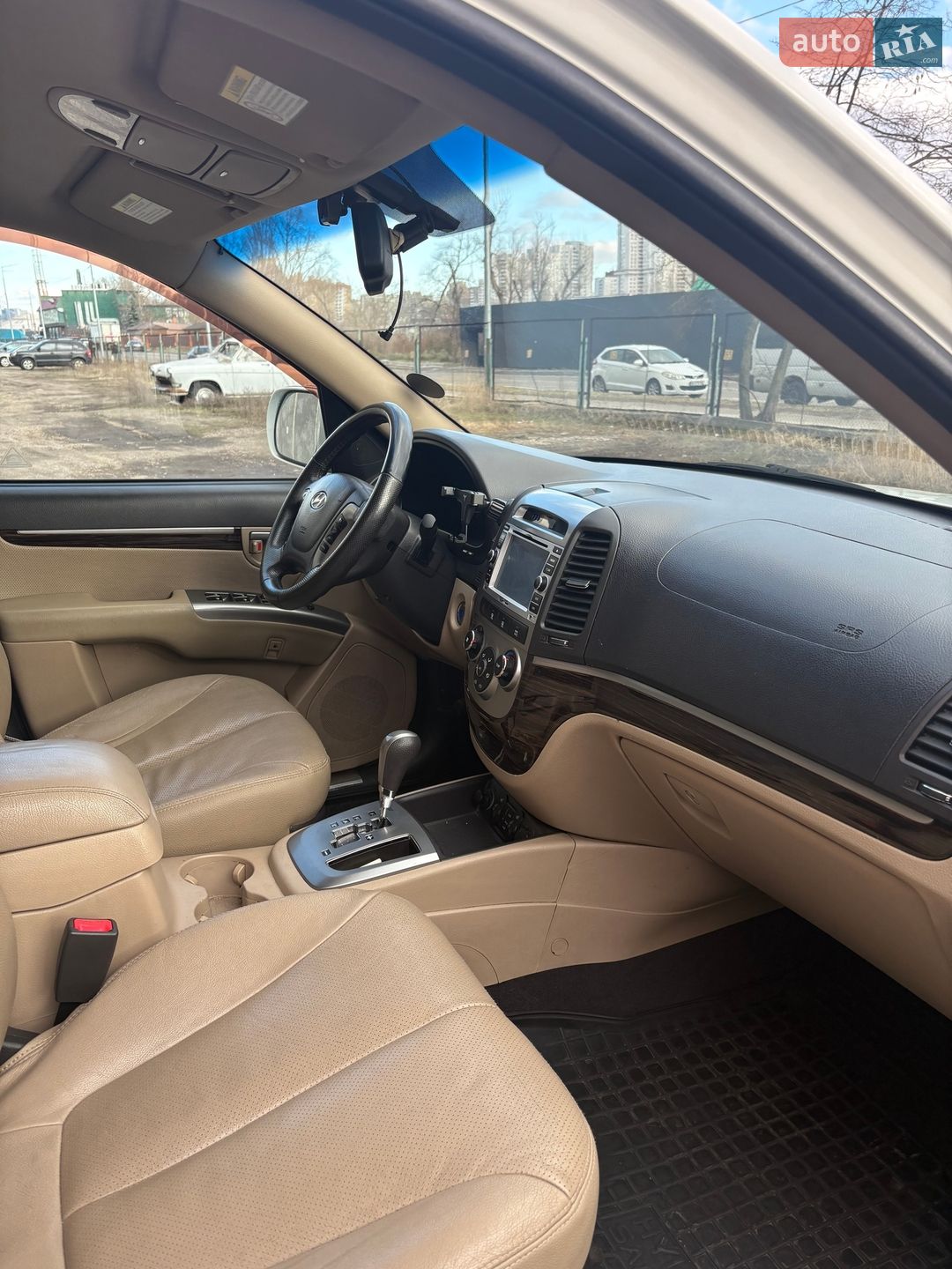 Hyundai Santa FE 2011 VIN KMHSH81BBBU712138 фото оголошення 7 з 28