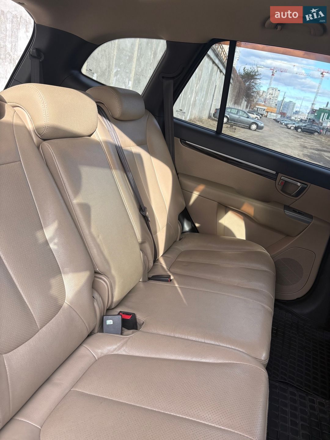 Hyundai Santa FE 2011 VIN KMHSH81BBBU712138 фото оголошення 16 з 28